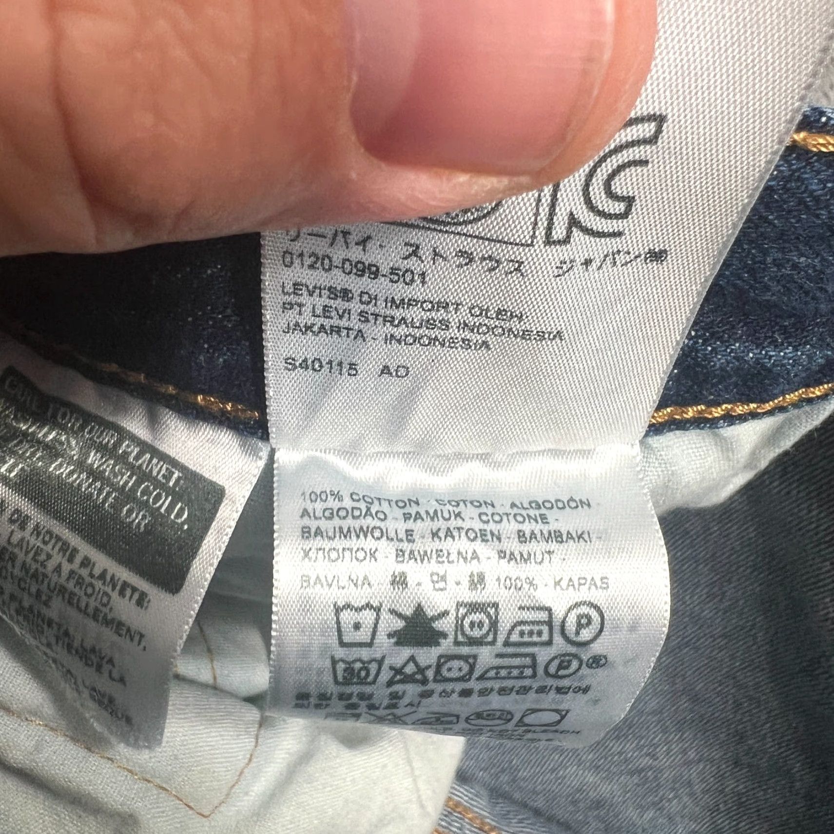 Levi's Levi's Womens Jeans 27 501 Taper Crop Dark Wash Blue Regular Fit 90s Style Size 27" / US 4 / IT 40 - 7 Thumbnail