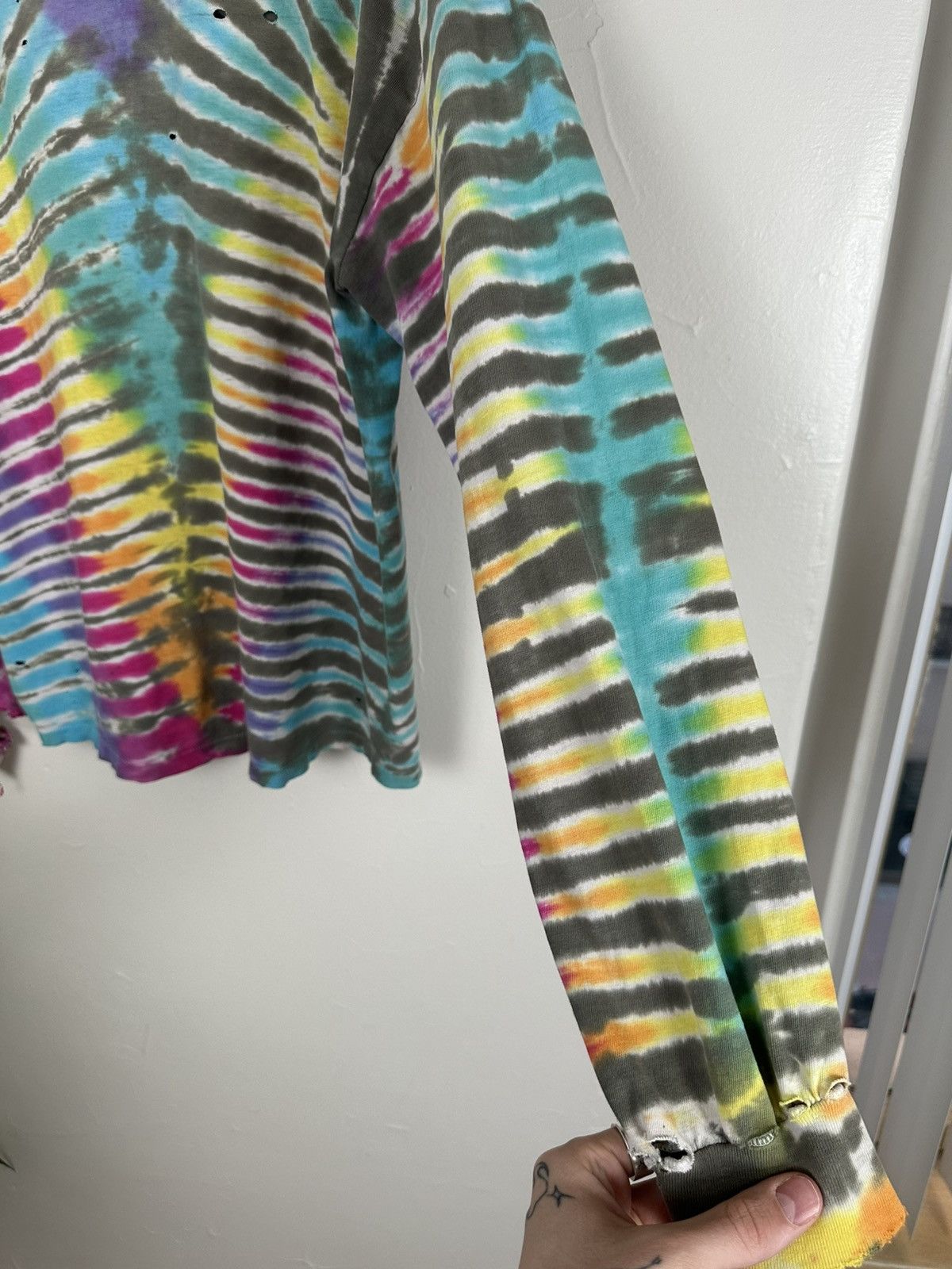 Hanes (L) AMAZING THRASHED OUT Tye Dye Longsleeve Tee Size US L / EU 52-54 / 3 - 13 Thumbnail