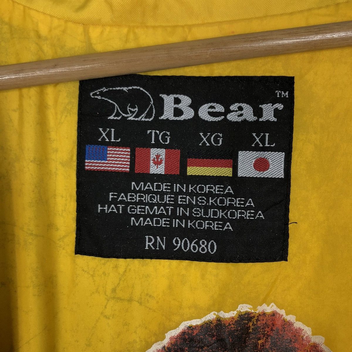 Japanese Brand 🔥VTG COLOUR BLOCK BOMBER JACKET BEAR BIG LOGO REVERSIBLE Size US XL / EU 56 / 4 - 20 Thumbnail