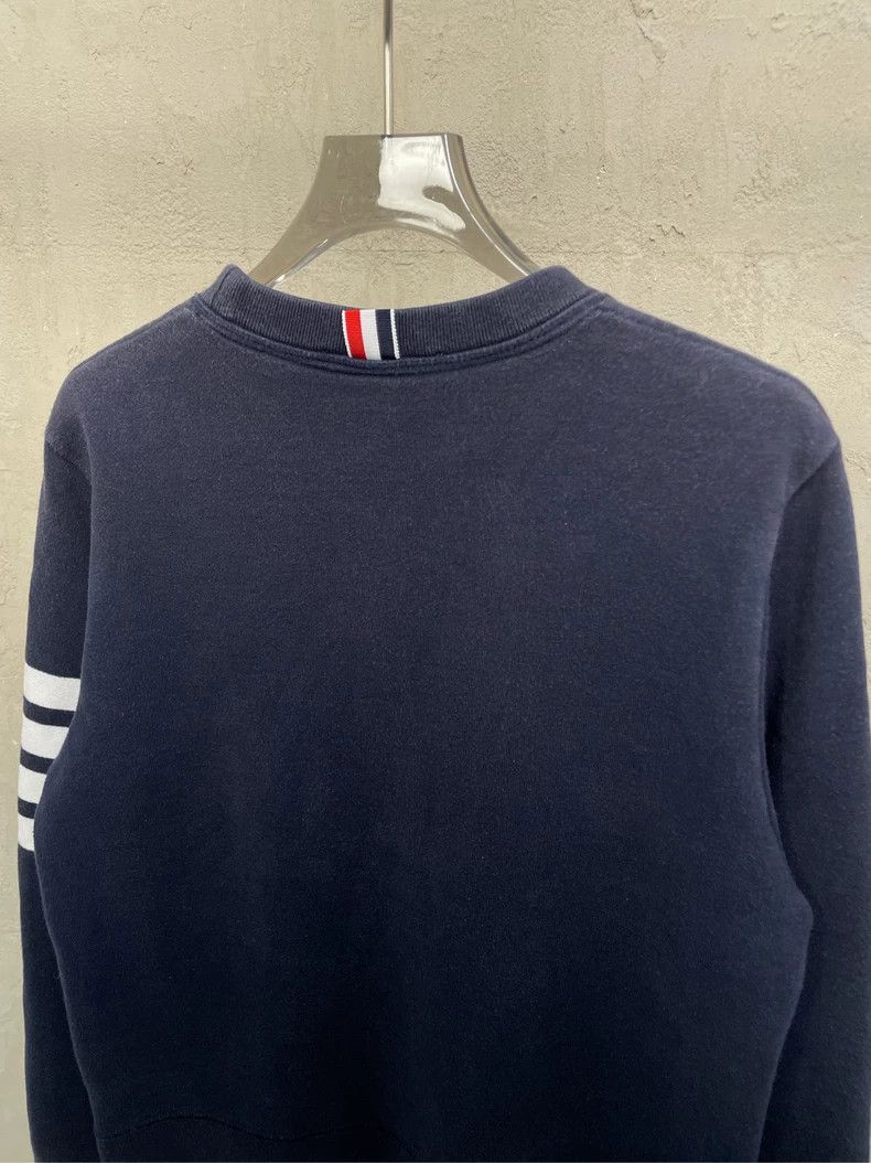 Thom Browne Thom browne Dark blue four-striped round-neck sweatshirt 25 Size US M / EU 48-50 / 2 - 4 Thumbnail