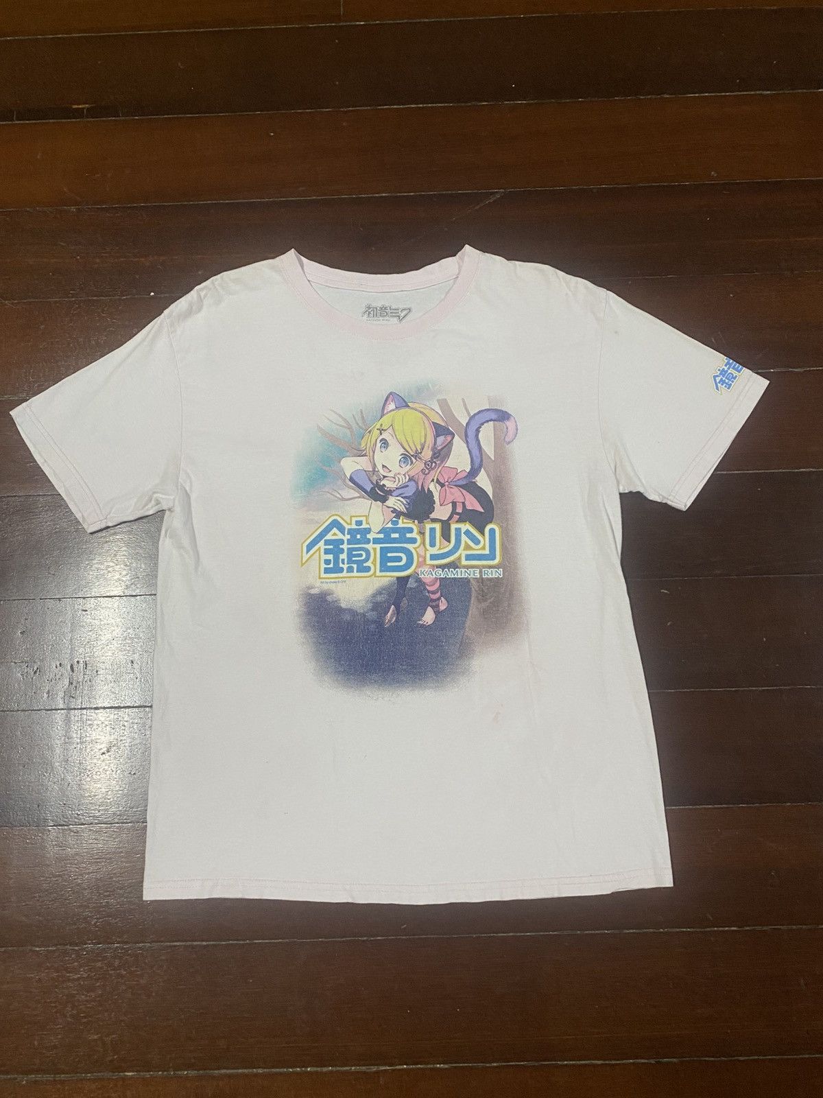Anime Vintage Hatsune Miku kagamine rin Japan Anime Tee Size US L / EU 52-54 / 3 - 2 Thumbnail