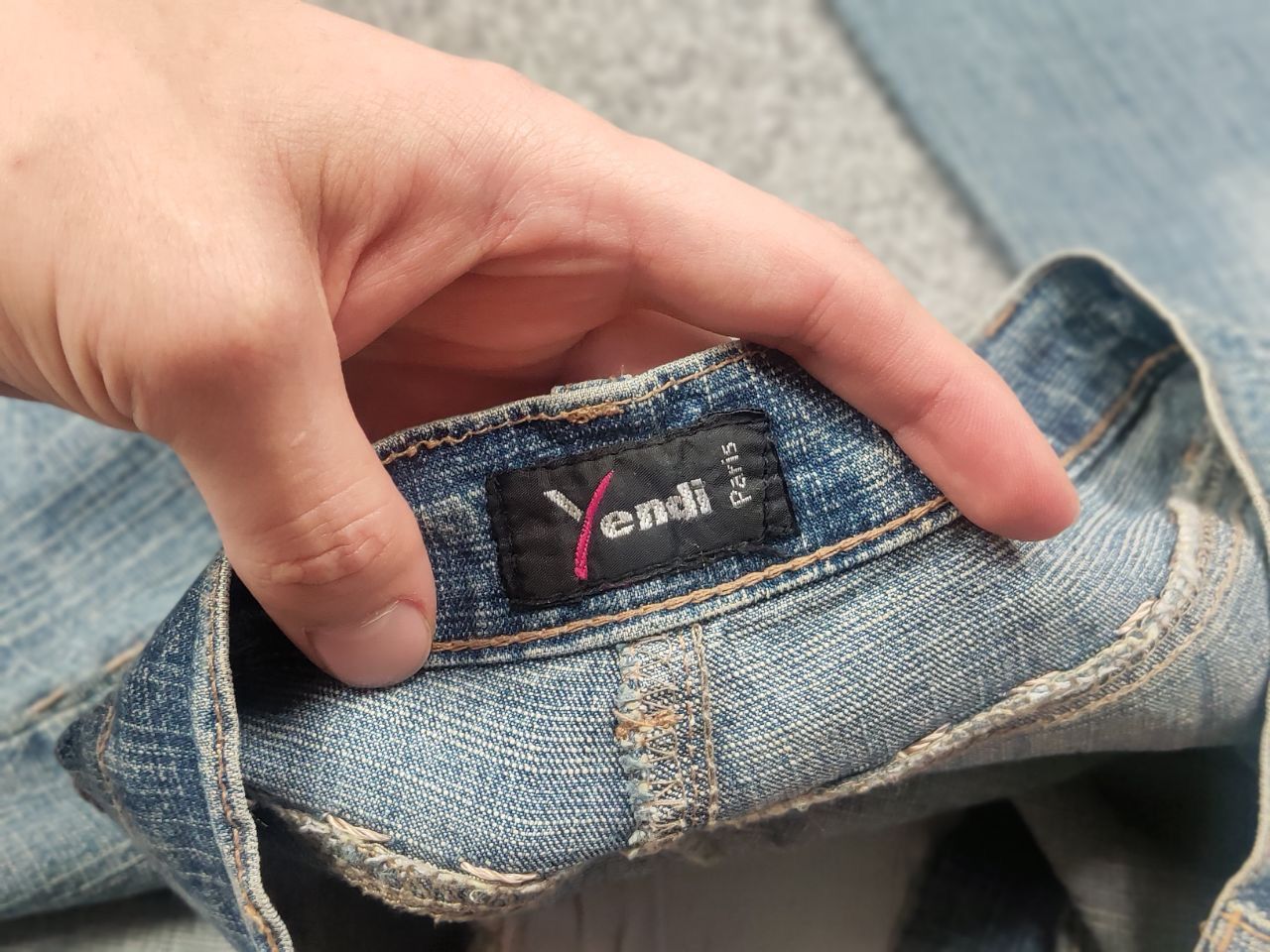If Six Was Nine Yendi Paris Vintage Y2K Style Flared Denim Low Rise Jeans Size 42" / US 20 - 14 Thumbnail