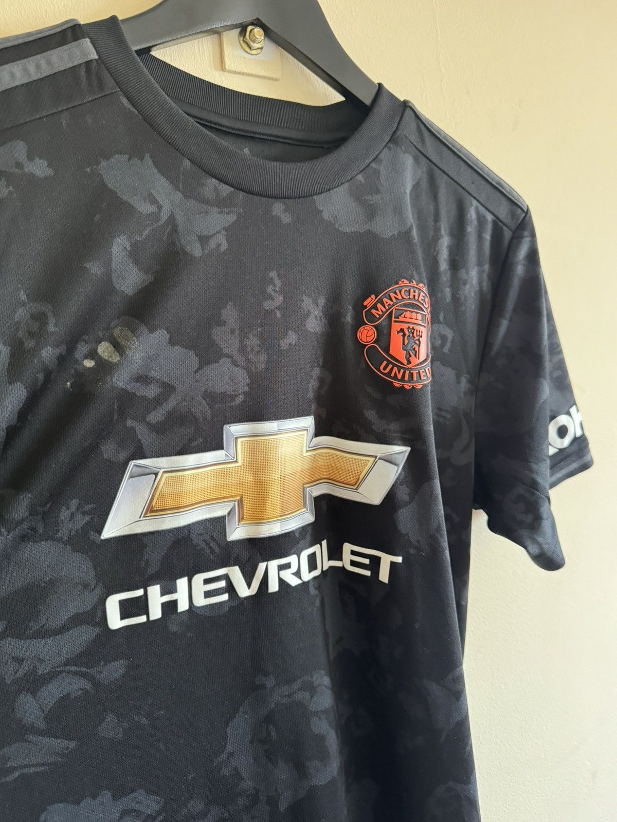 Adidas Jersey Manchester United 2019 Size US M / EU 48-50 / 2 - 3 Thumbnail