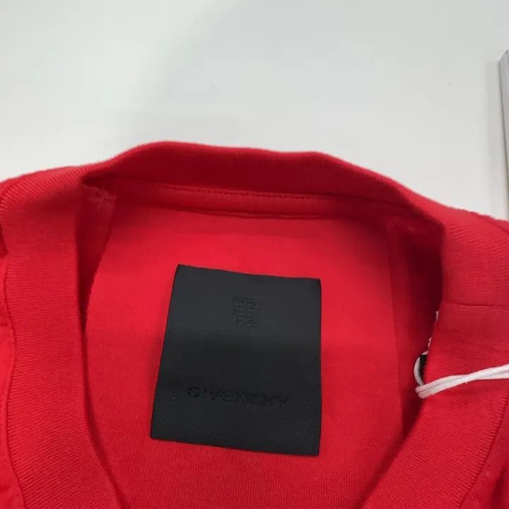 Other Givenchy Givenchy Red Letter Print Short Sleeve Tshirt -25 Size US XS / EU 42 / 0 - 7 Thumbnail
