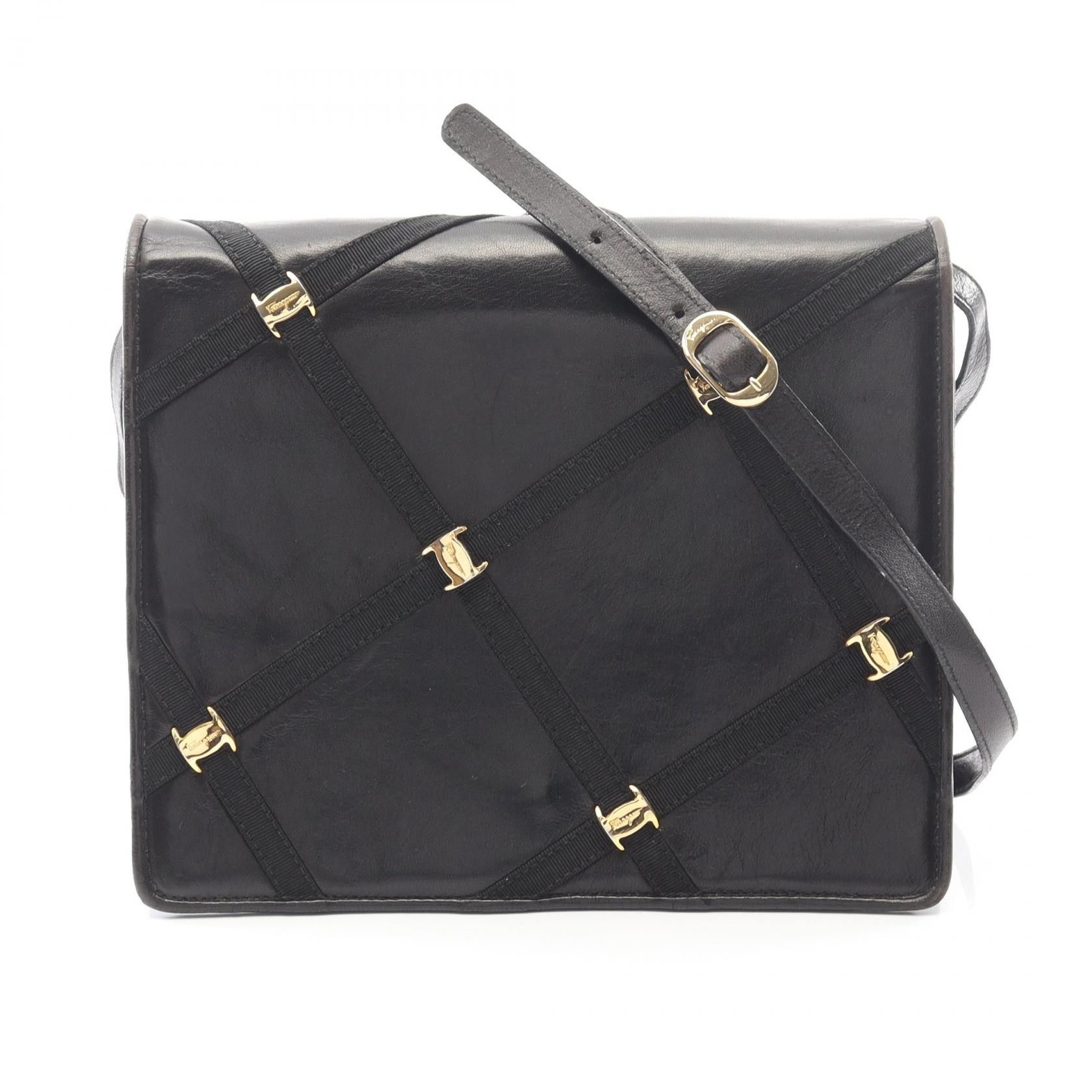 Salvatore Ferragamo Salvatore Ferragamo Salvatore Ferragamo Vara Leather Shoulder Bag Leather Shoulder Bag DUTY FREE for USA Size ONE SIZE - 1 Thumbnail