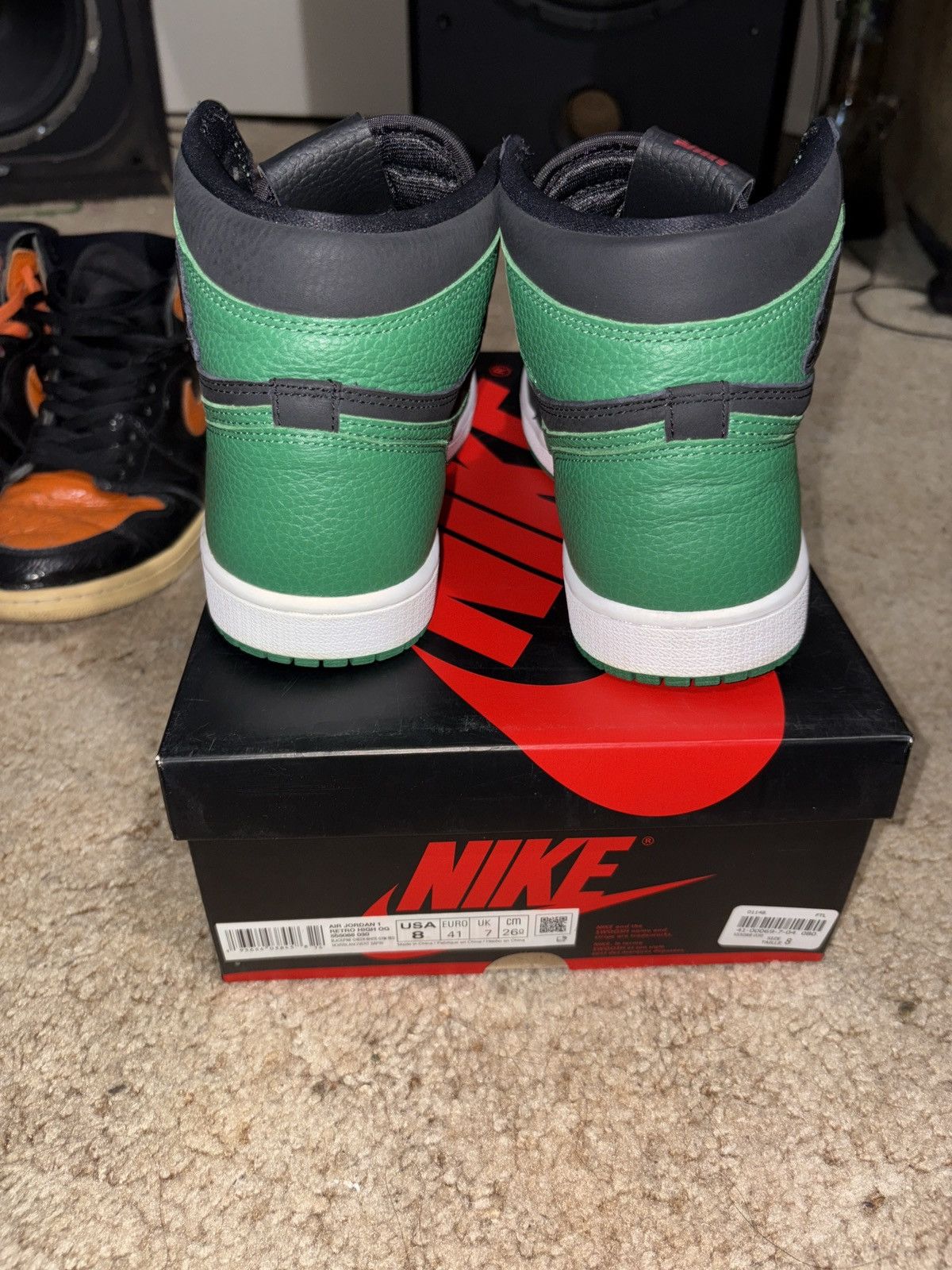 Jordan Brand Air jordan 1 Pine green 2.0 Size US 8 / EU 41 - 4 Thumbnail