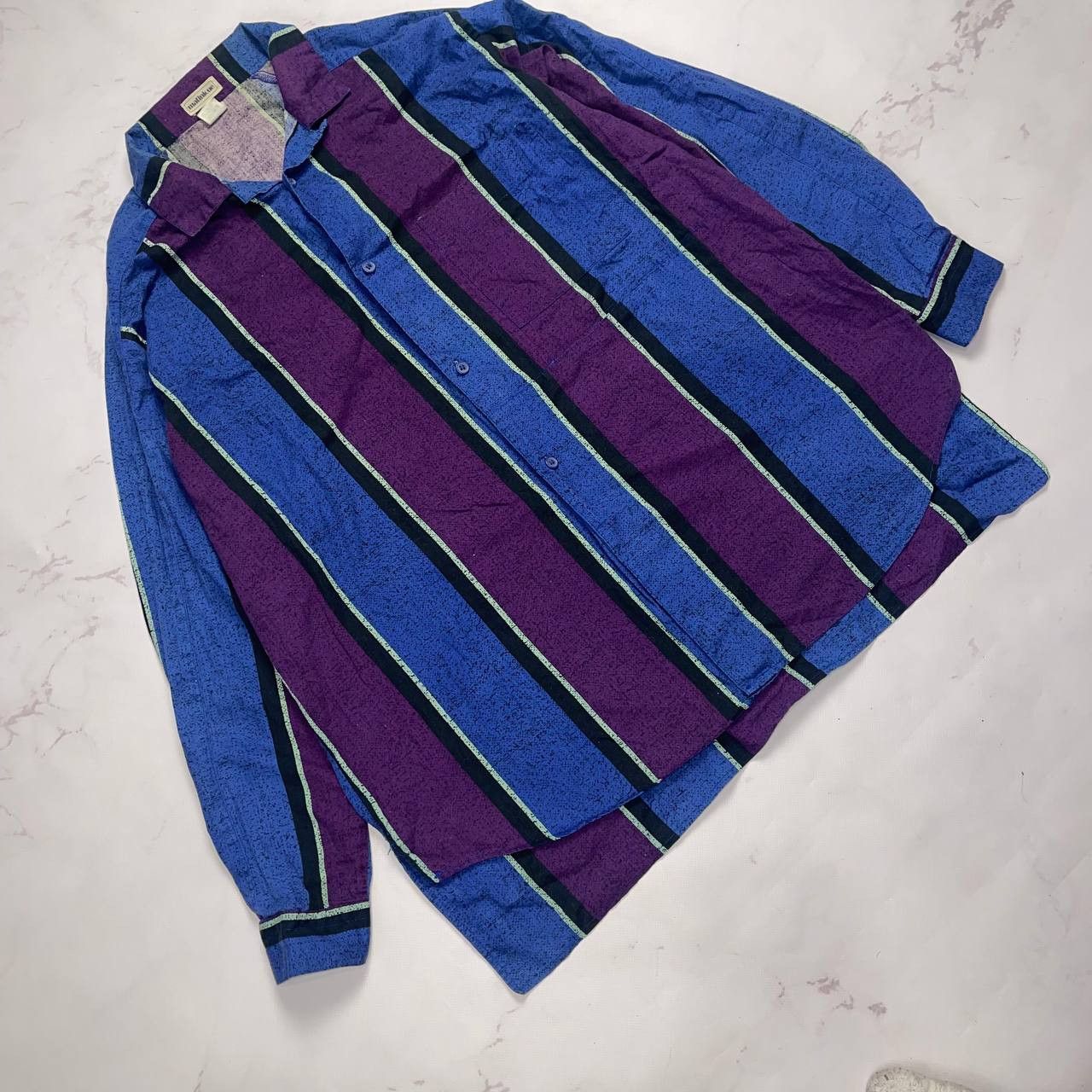 Vintage Vintage x streatwear 90s Martinique Rainbow Button Shirt Size US L / EU 52-54 / 3 - 3 Thumbnail