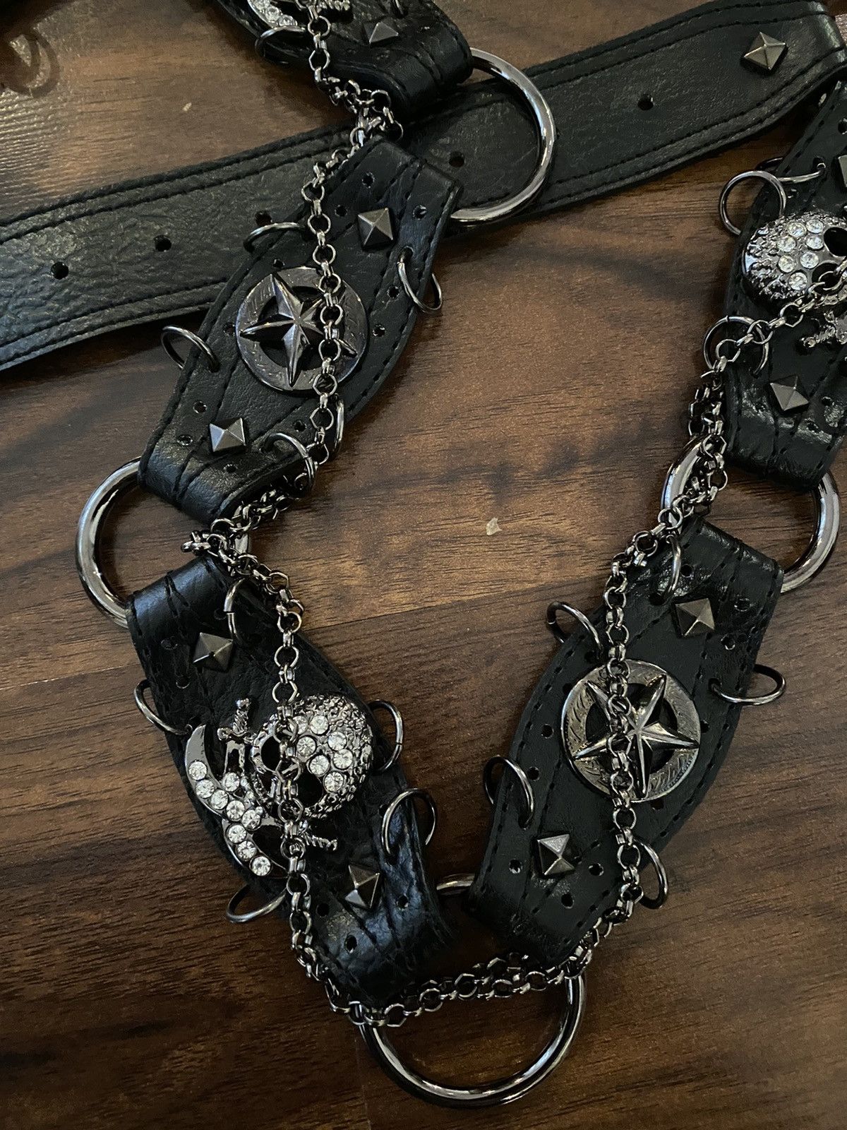 Le Grande Bleu (L.G.B.) Diavlo Black Leather Chain Belt Size ONE SIZE - 5 Thumbnail