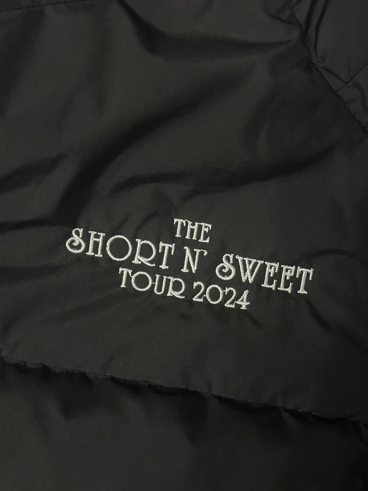 The North Face The North Face 550 Down Jacket Sabrina Carpenter Tour Crew Size S / US 4 / IT 40 - 3 Thumbnail
