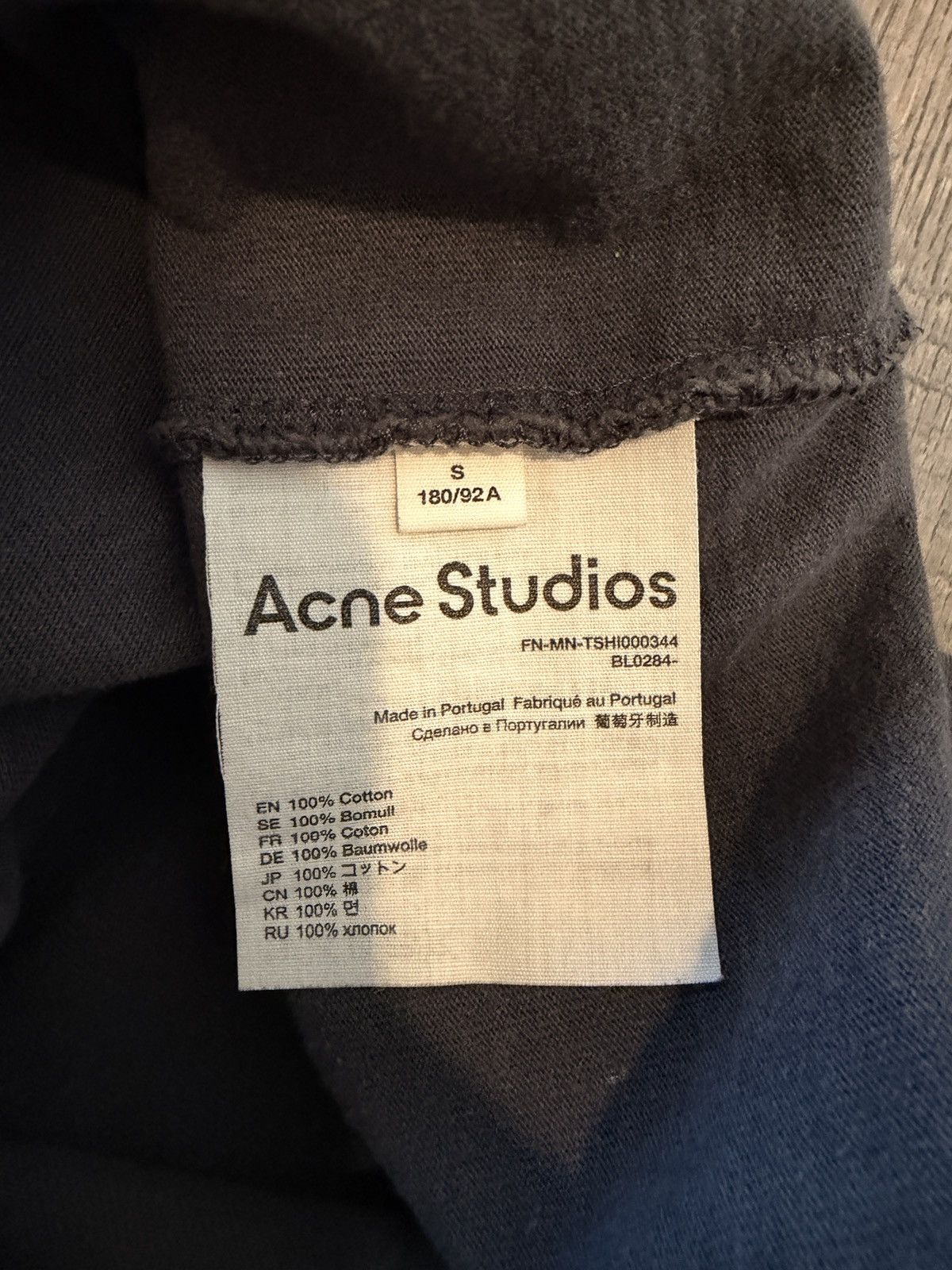 Acne Studios Acne studios black hole tee Size US S / EU 44-46 / 1 - 6 Thumbnail