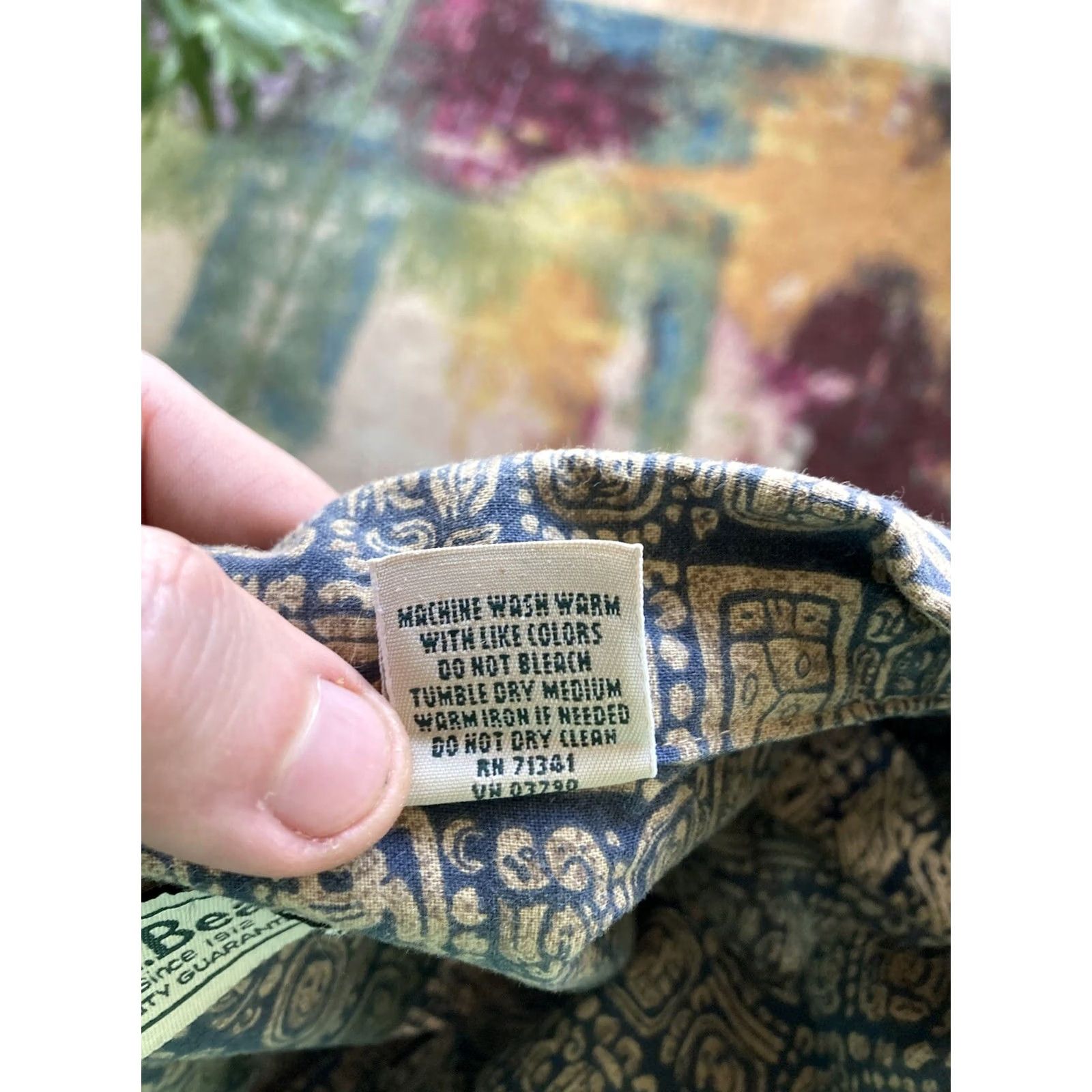 Vintage LL Bean Mens XL Button Up Shirt Tropics Camp Southwest Hawaiian Aztec Collar Casual Size US XL / EU 56 / 4 - 8 Thumbnail
