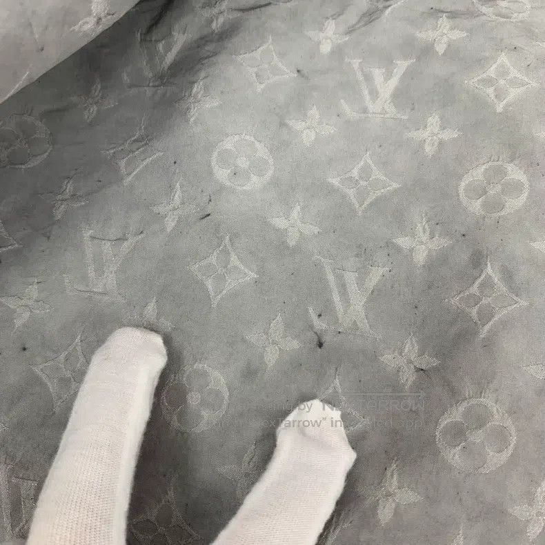 Louis Vuitton Louis Vuitton Grey old logo jacquard full print mulberry s Size 4XL / US 24-26 - 8 Thumbnail