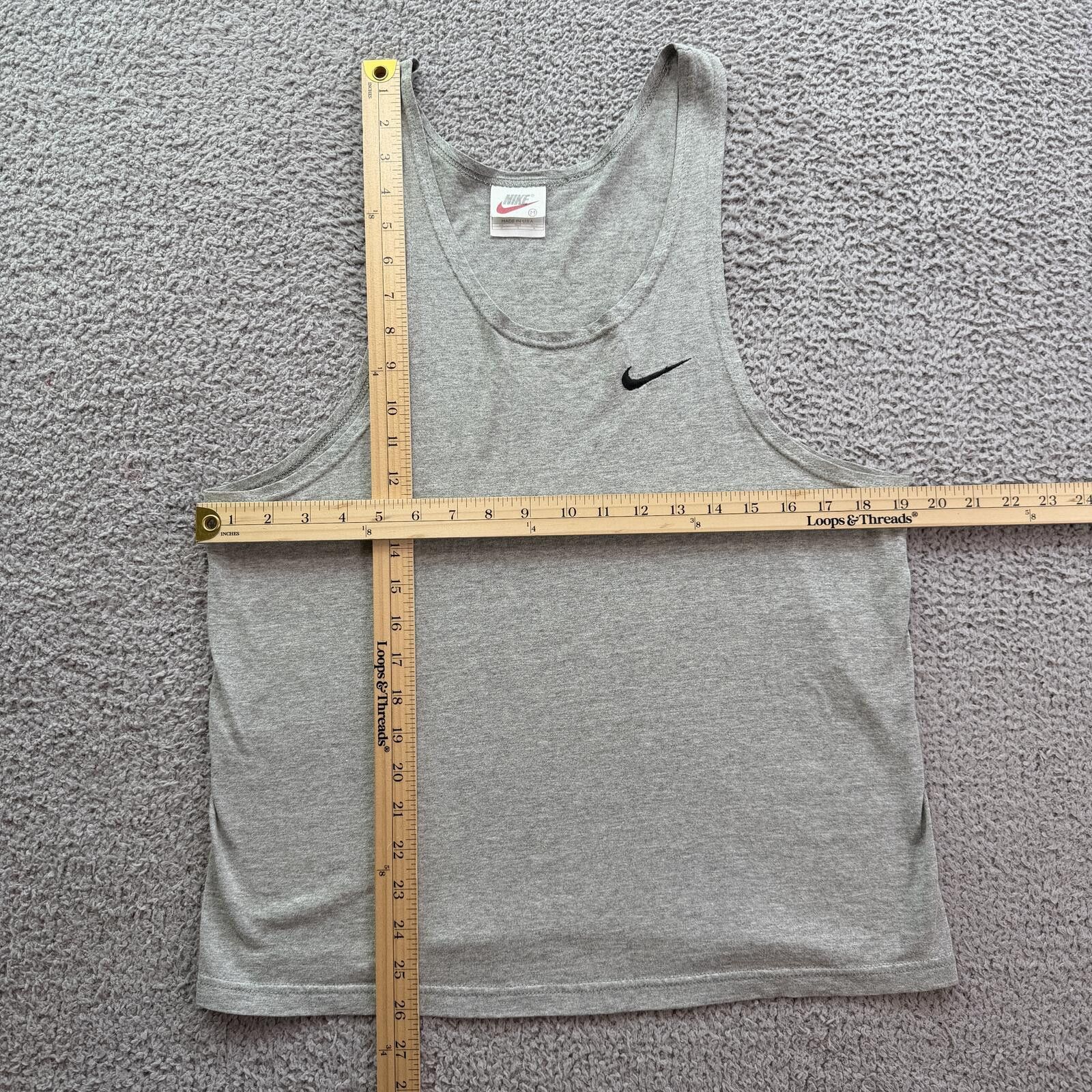 Nike Vintage Nike Mini Swoosh Tank Top USA Made Gray Boxy M Y2K Size US M / EU 48-50 / 2 - 4 Thumbnail