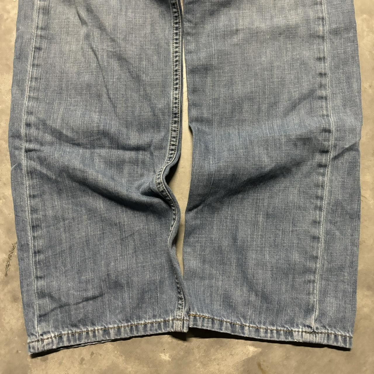 Levi's × Vintage Crazy Vintage Y2K/2000s Grunge Levi’s Medium Wash Essential Denim Jeans! Size US 34 / EU 50 - 6 Thumbnail