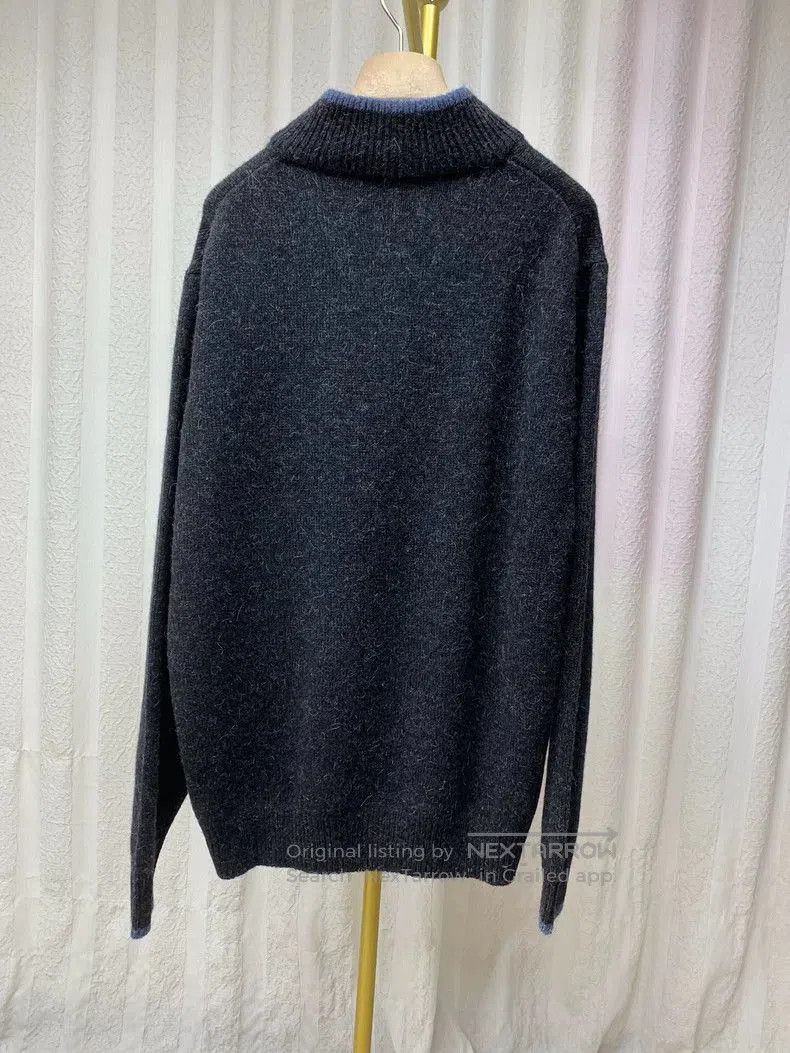 Brunello Cucinelli Brunello Cucinelli Wool Stand-Collar Sweater. Size US M / EU 48-50 / 2 - 3 Thumbnail