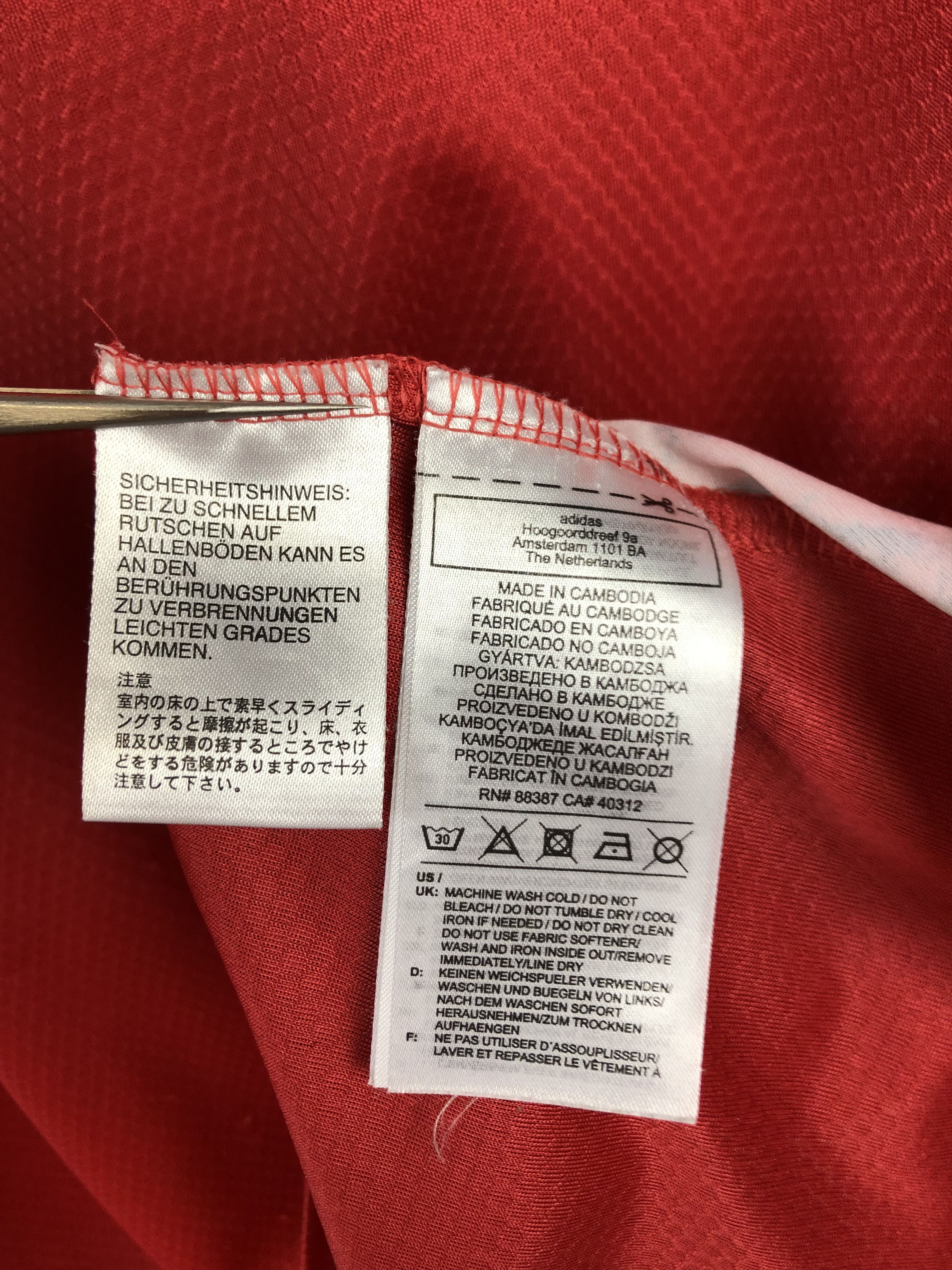 Adidas Bayern Munich Goalkeeper football shirt 2020 Soccer Jersey Size US M / EU 48-50 / 2 - 9 Thumbnail