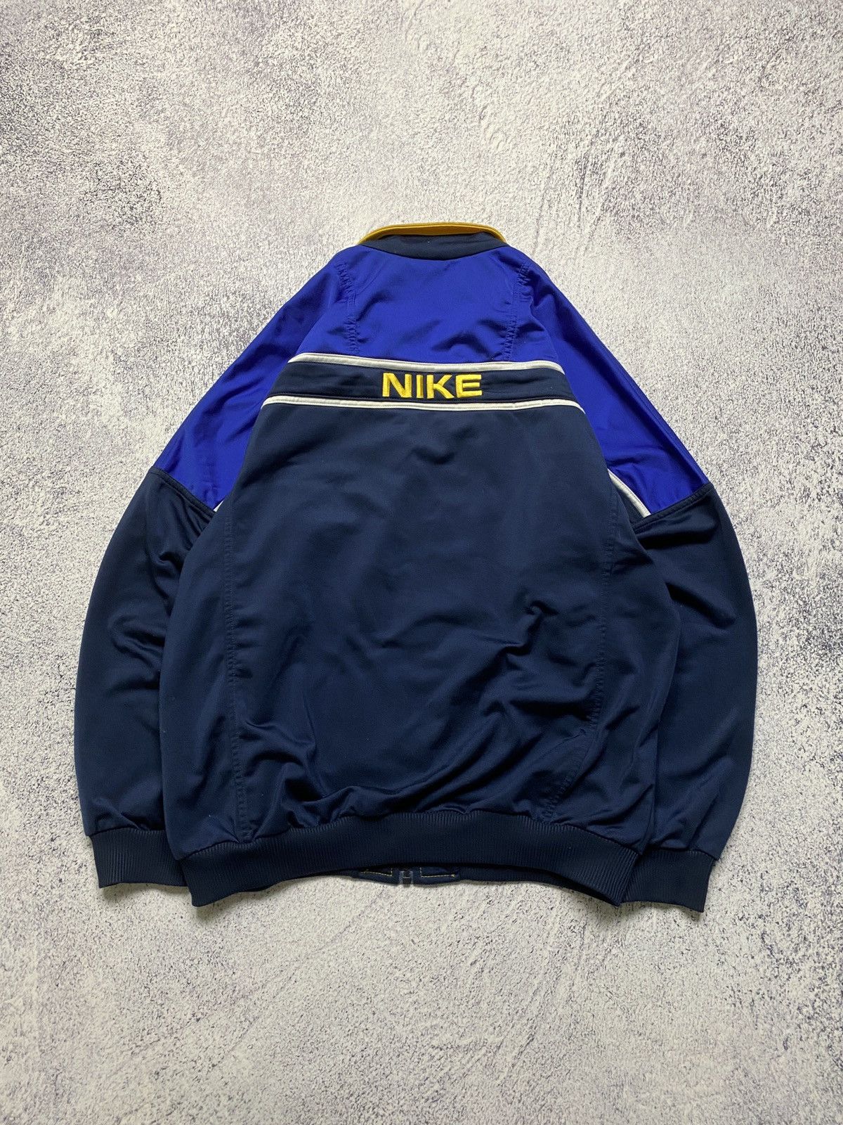 Nike × Vintage Vintage Nike Track Jacket Swoosh Embroidered Logo Y2K 90’s Size US M / EU 48-50 / 2 - 6 Thumbnail