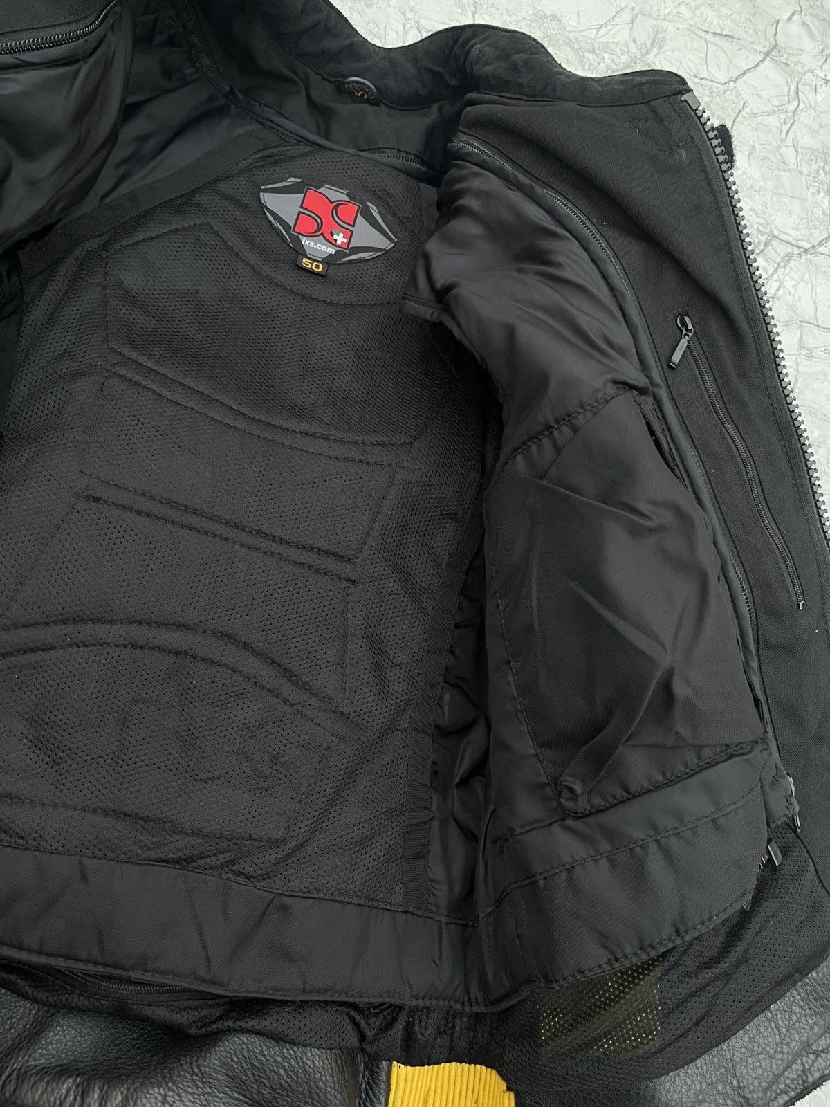Vintage Vintage IXS RX-5T Racing Swiss Leather Moto Jacket Size US L / EU 52-54 / 3 - 15 Thumbnail