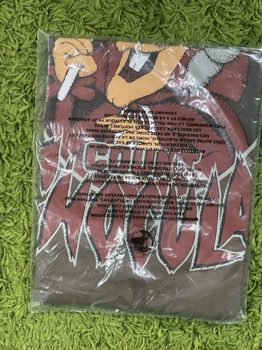 Kaws Kaws x General Mills Count Chocula brand new in Bag size S Size US S / EU 44-46 / 1 - 2 Thumbnail