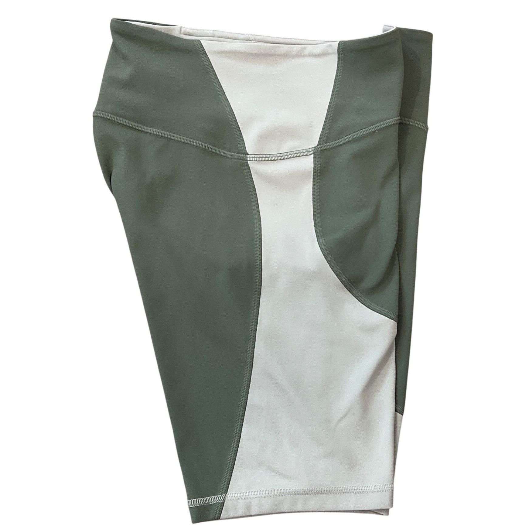 Lululemon Lululemon Nulu Colour Block High-Rise Short 8" Size 6 Green Size 28" / US 6 / IT 42 - 3 Thumbnail
