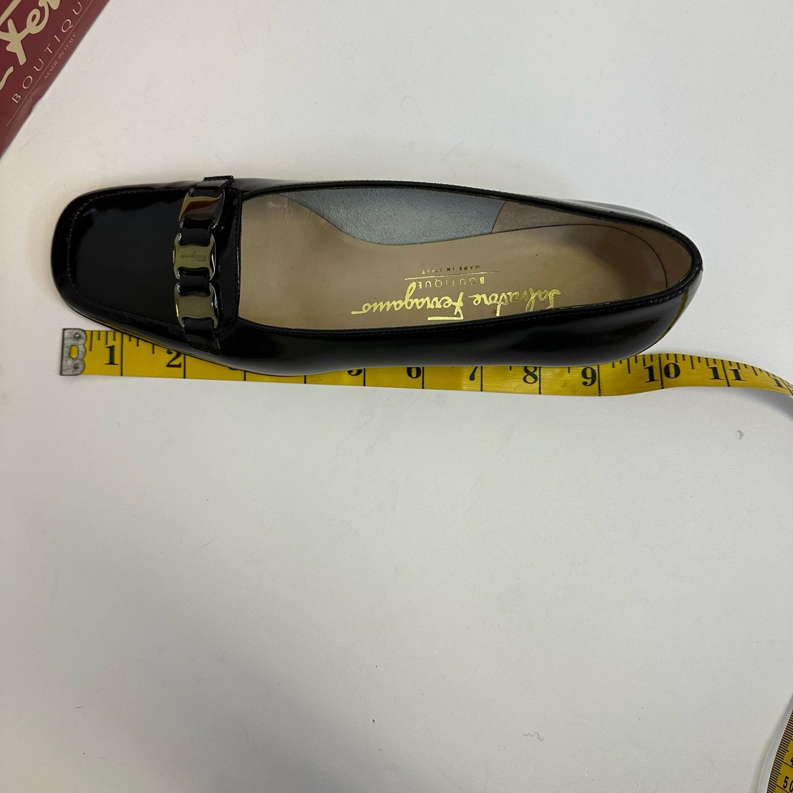 Salvatore Ferragamo Vintage Salvatore Ferragamo Boutique Black Loafers SZ 5.5 C Size US 5.5 / IT 35.5 - 13 Thumbnail