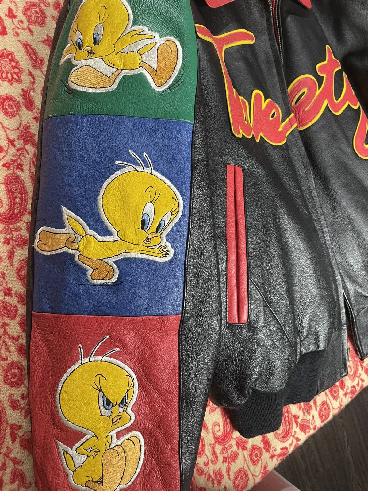 Vintage (BRAND NEW) Vintage Tweety Bird Leather Jacket Size US L / EU 52-54 / 3 - 6 Thumbnail