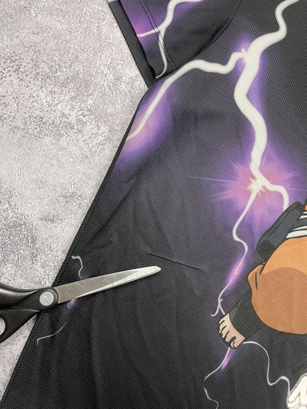 Anime Vintage 2002 Naruto Shippuden Sasuke Shonen Jump T-Shirt Size US L / EU 52-54 / 3 - 18 Thumbnail