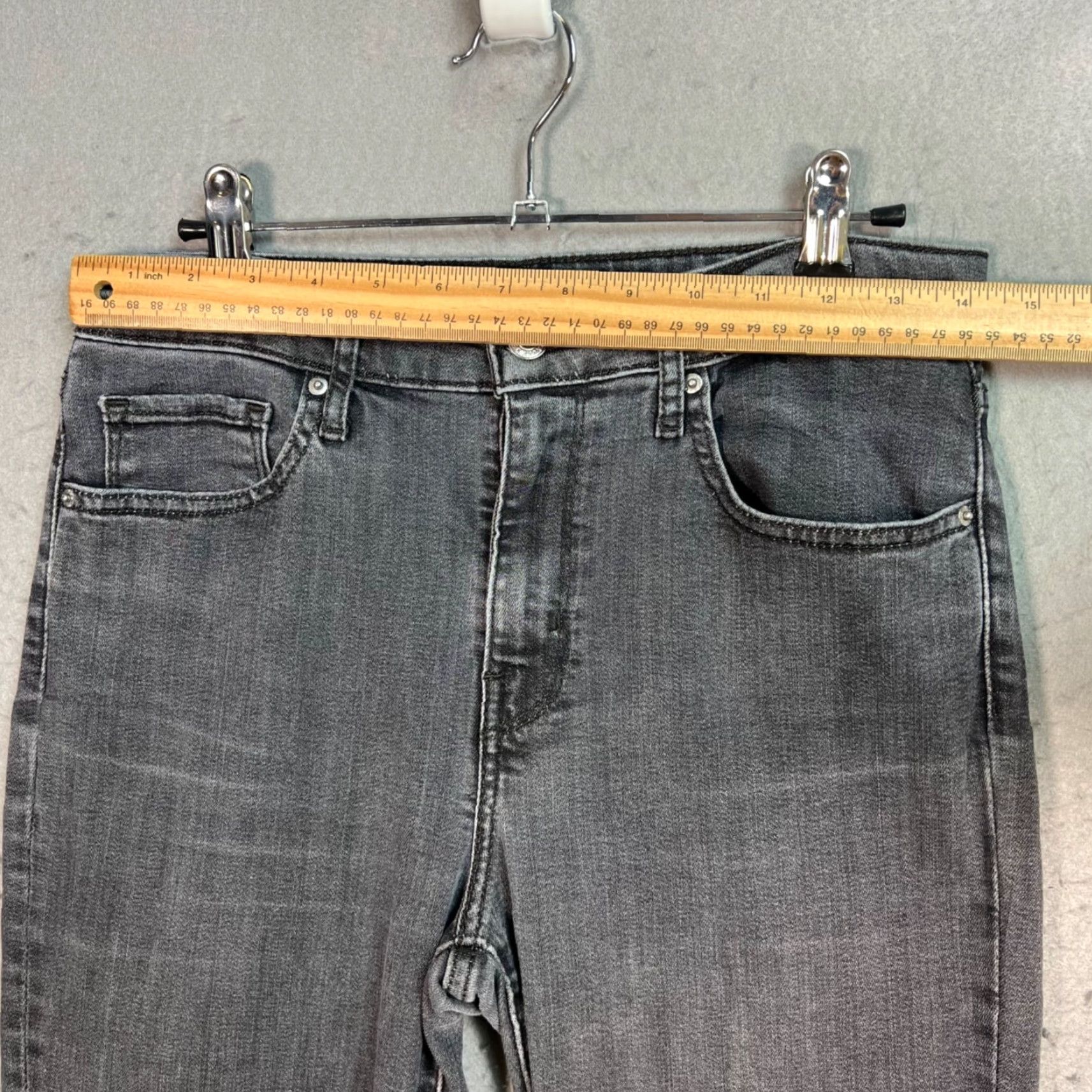 Levi's Levi's 721 High Rise Skinny Jeans Womens 28 x 30 Gray Denim Size 28" / US 6 / IT 42 - 6 Thumbnail
