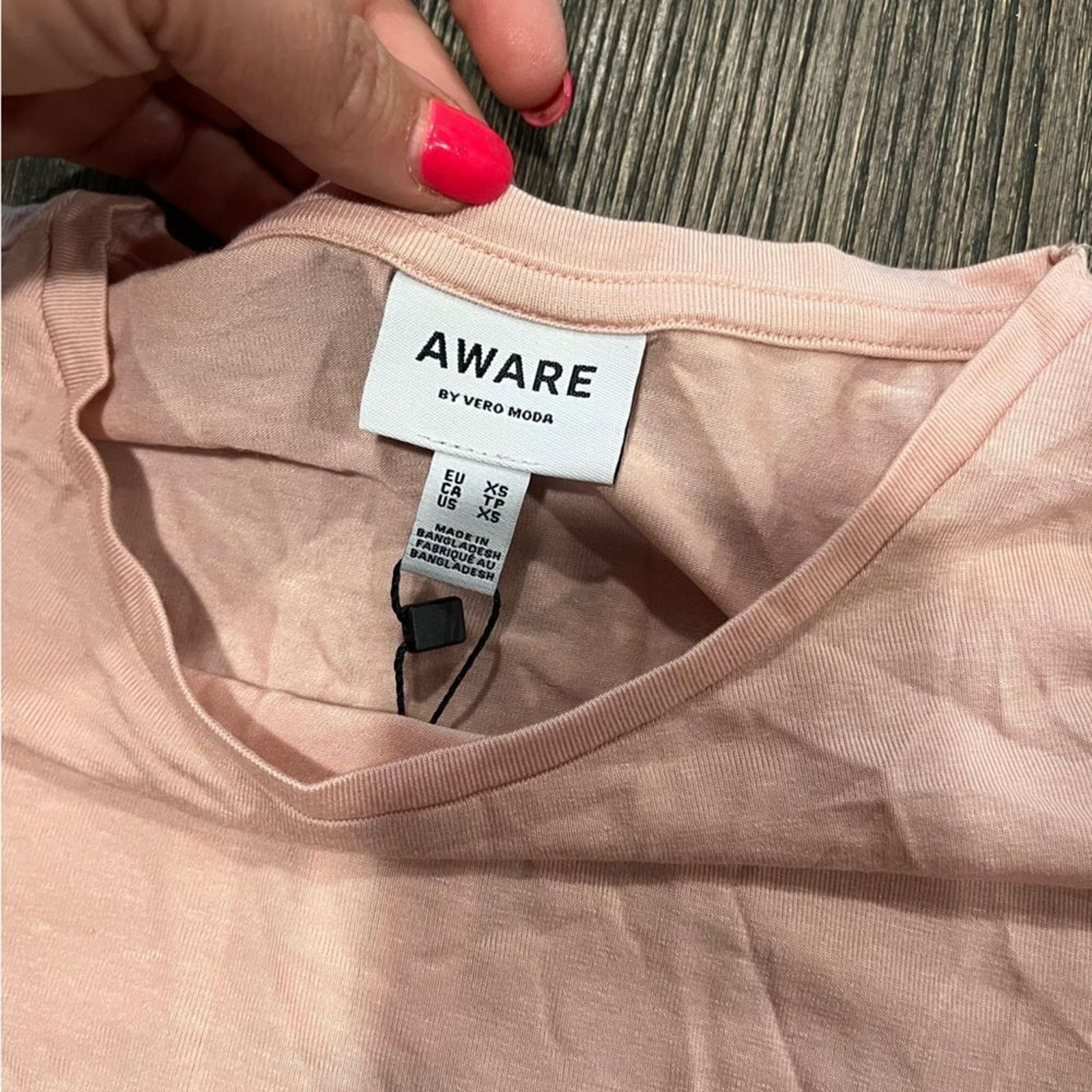 Vintage NWT Aware Vero Moda T-Shirt Tencel Rose Dust Size XS Size XS / US 0-2 / IT 36-38 - 3 Thumbnail