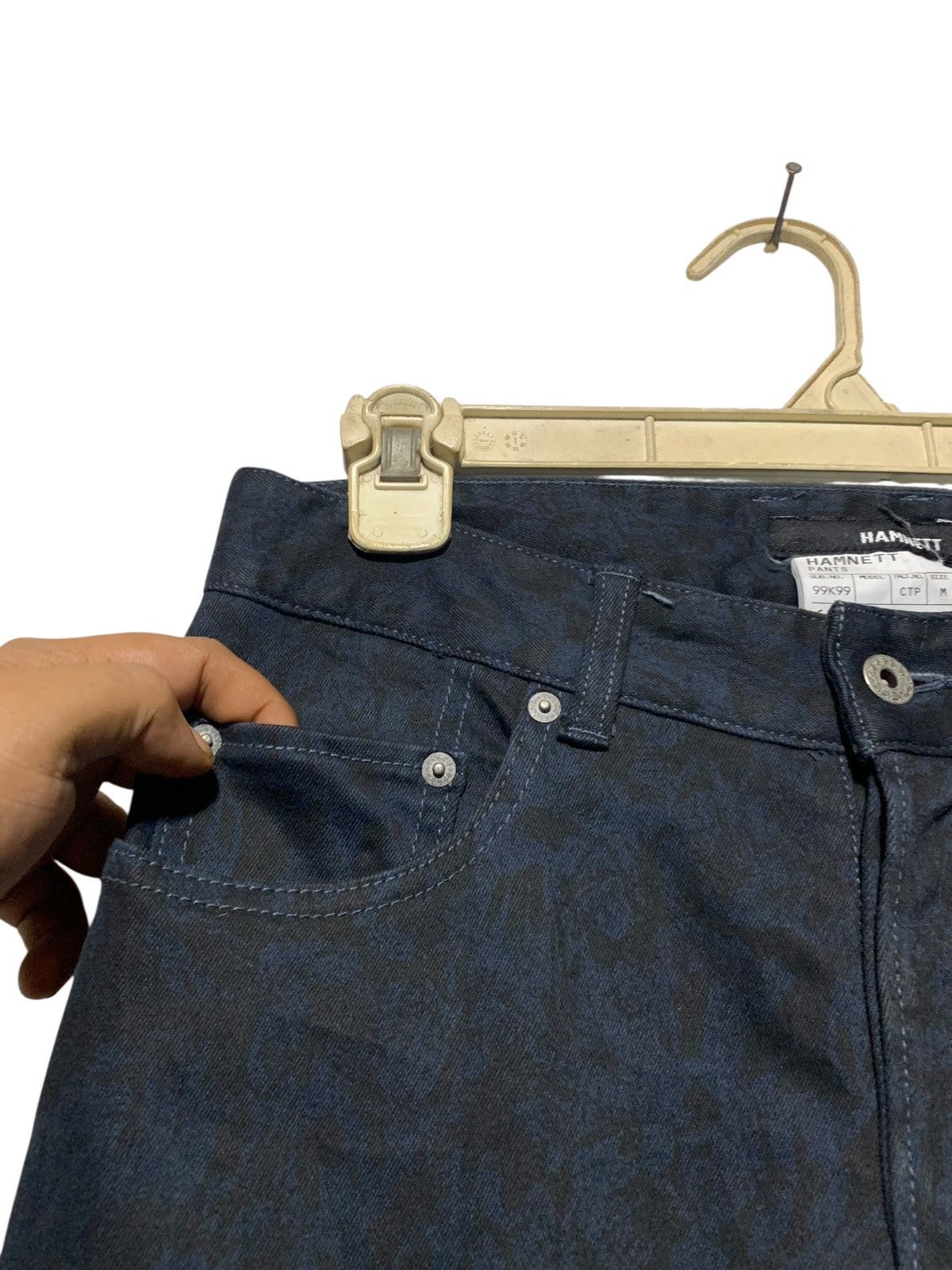 Katharine Hamnett London 1990s Hamnett abstract print skinny denim Size US 29 - 6 Thumbnail