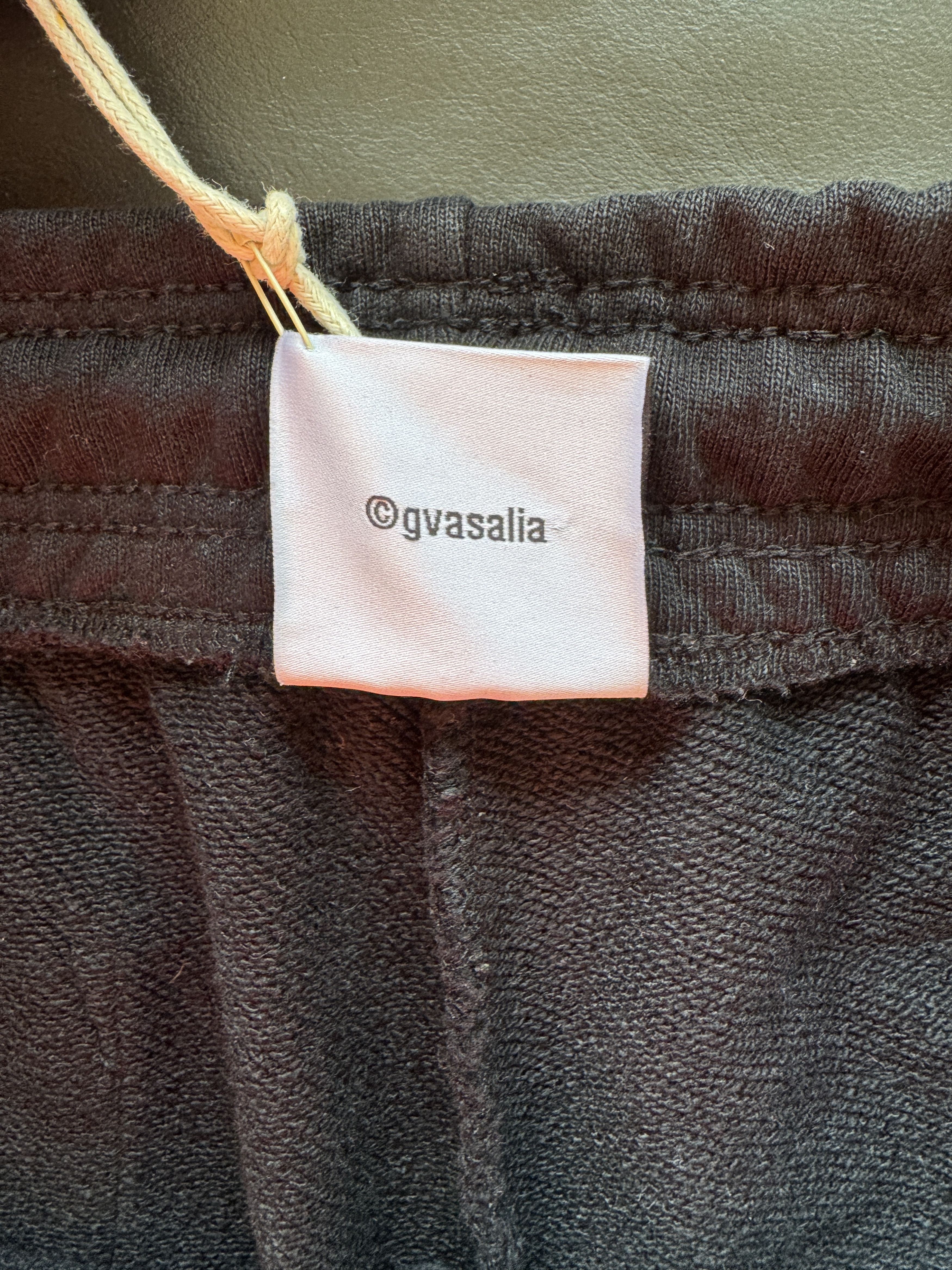 Vetements Wide-leg panelled sweatpants (revised fit version) Size US 34 / EU 50 - 14 Thumbnail