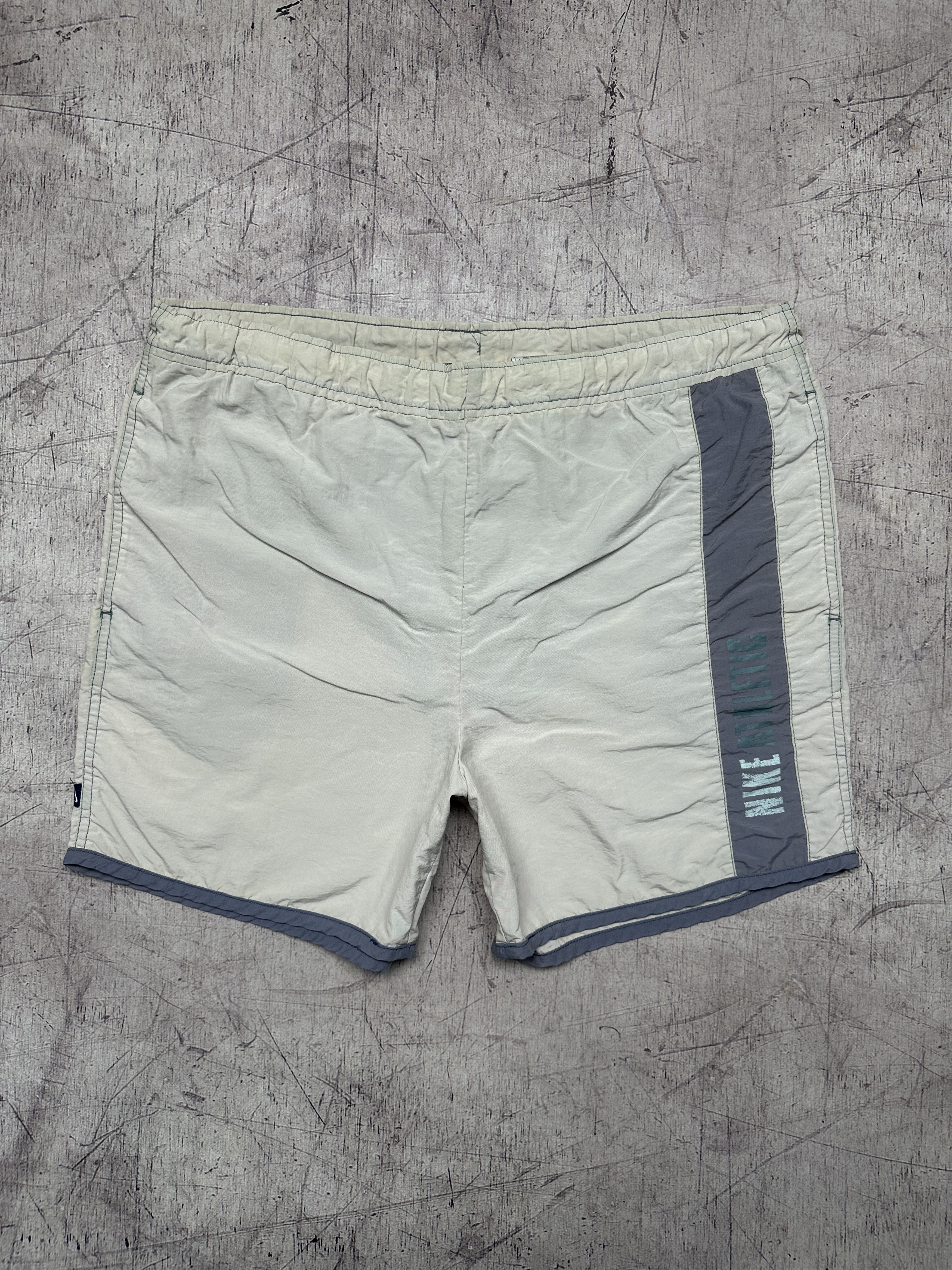 Nike Nike 90s Vintage Mens Nylon Shorts Size US 32 / EU 48 - 1 Thumbnail