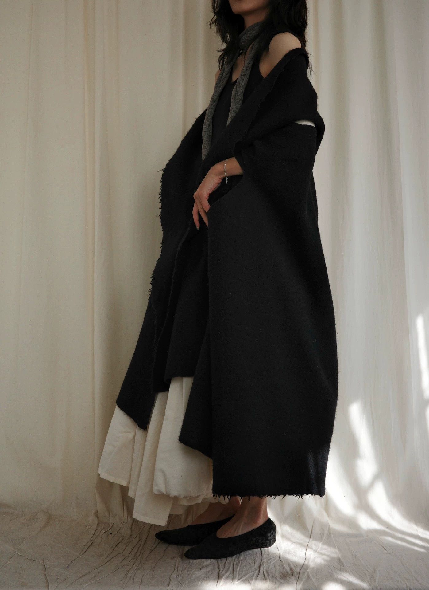 KLASICA Klasica 2000s Rare Oversized Wool Cape/Scarf 9New Size ONE SIZE - 6 Thumbnail