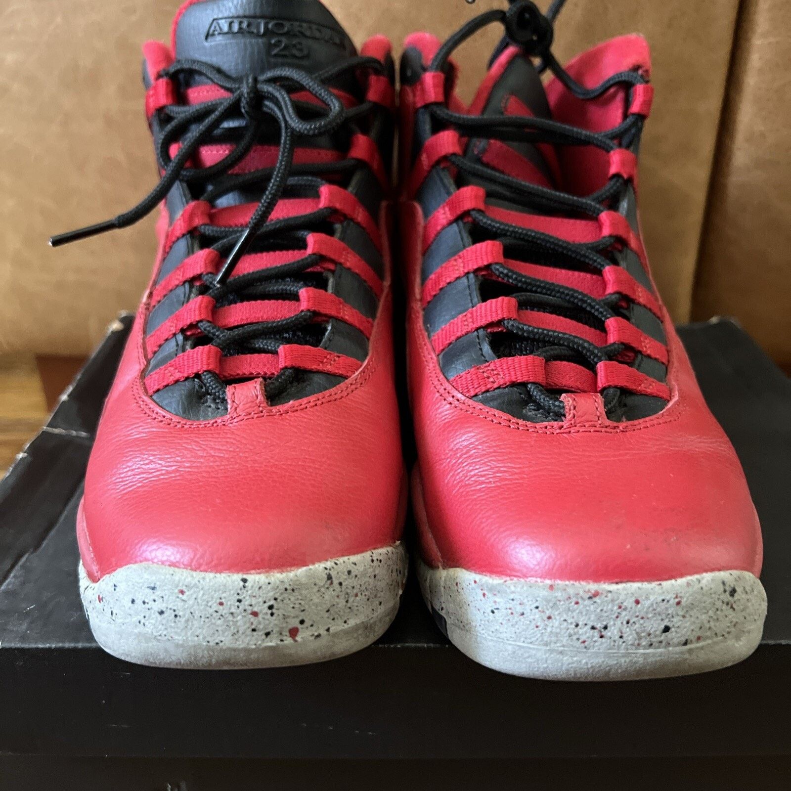 Nike Size 6Y - Jordan 10 Retro Bulls Over Broadway 2015 Size US 6 / EU 39 - 4 Thumbnail