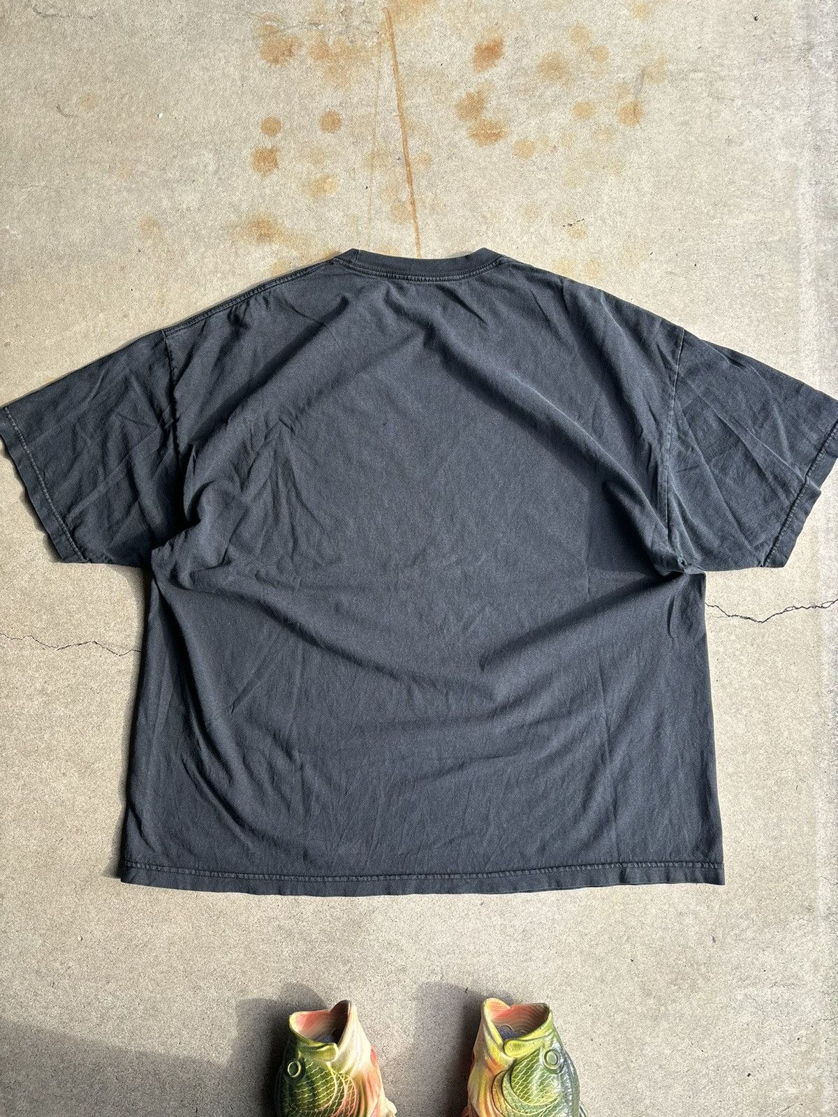 Band Tees Crazy Wutang Clan Boxy Faded Oversized Simple Logo Tee Size US XXL / EU 58 / 5 - 2 Thumbnail