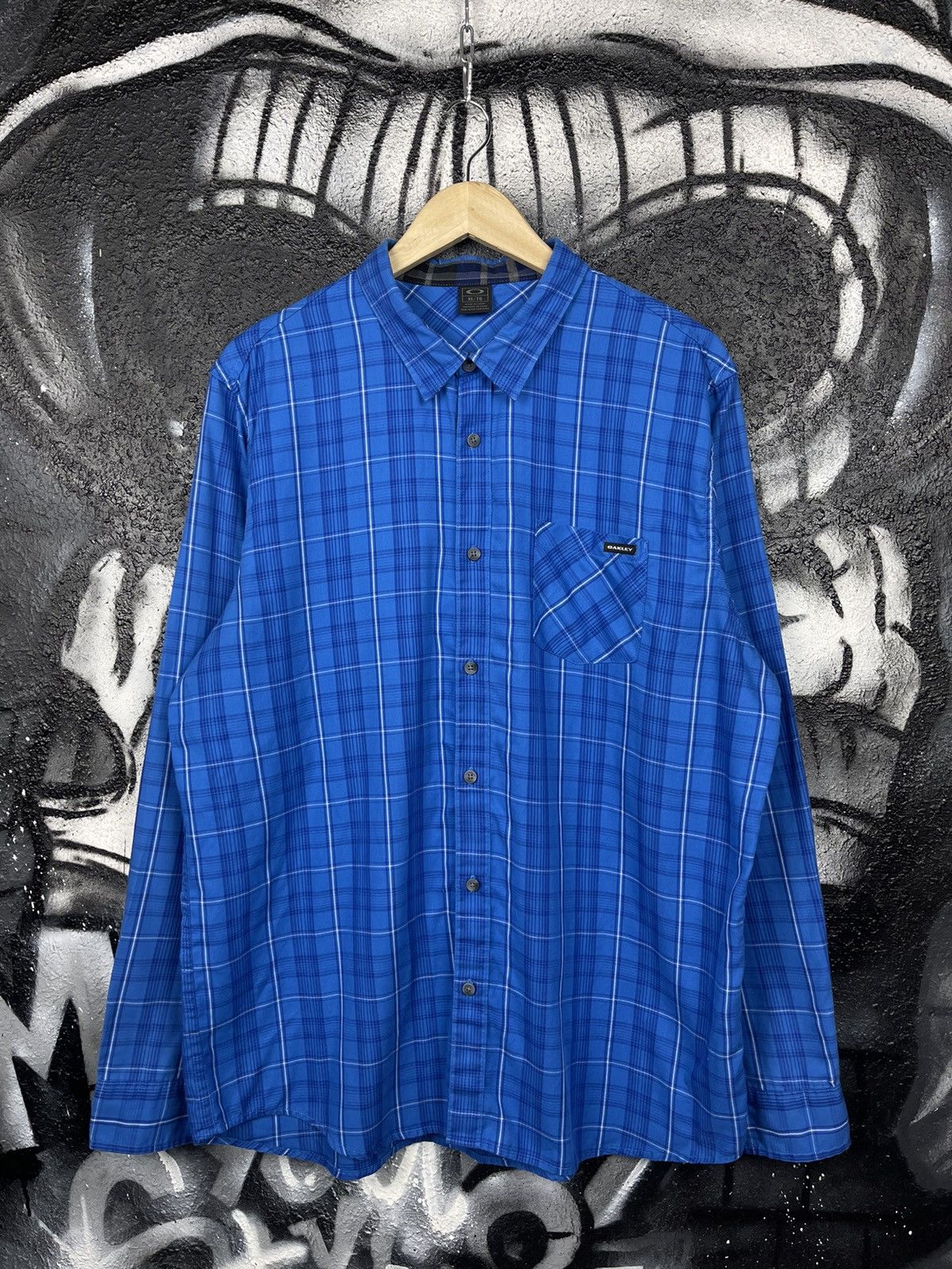 Oakley × Vintage Vintage Oakley Blue Plaid Shirt Men’s Size XL Size US XL / EU 56 / 4 - 2 Thumbnail