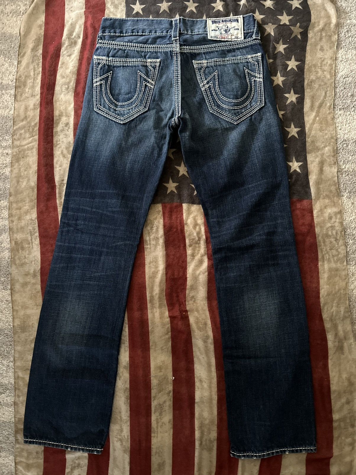 True Religion True Religion Flapless Mega T Straight Jeans Size US 31 - 1 Thumbnail
