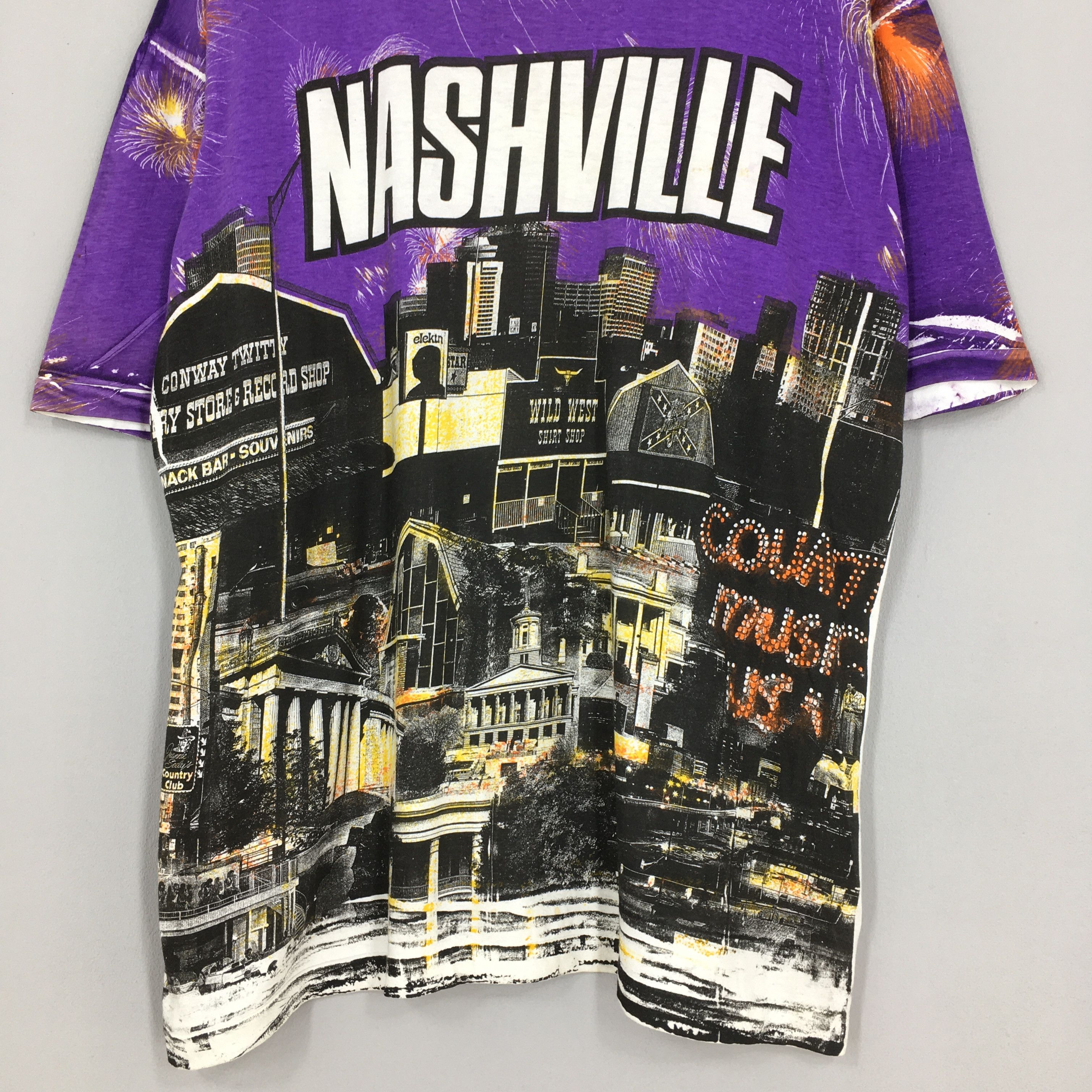 Other Vintage Nashville Tennessee City Overprint Tshirt XLarge Size US XL / EU 56 / 4 - 3 Thumbnail