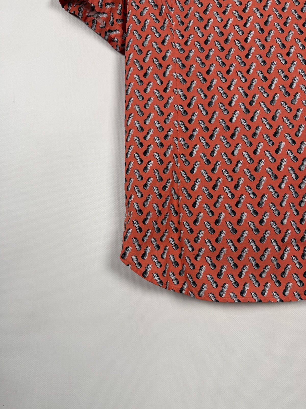 Ted Baker Ted Baker London Short Sleeve Shirt Pineapples Logo Size 3 Size US S / EU 44-46 / 1 - 11 Thumbnail