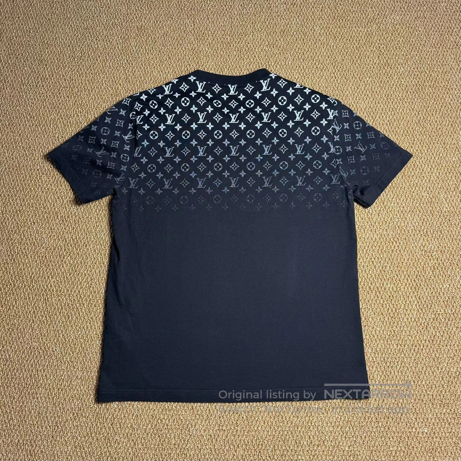 Louis Vuitton Louis Vuitton LV SS24 Gradient Logo T. Size US XL / EU 56 / 4 - 2 Thumbnail