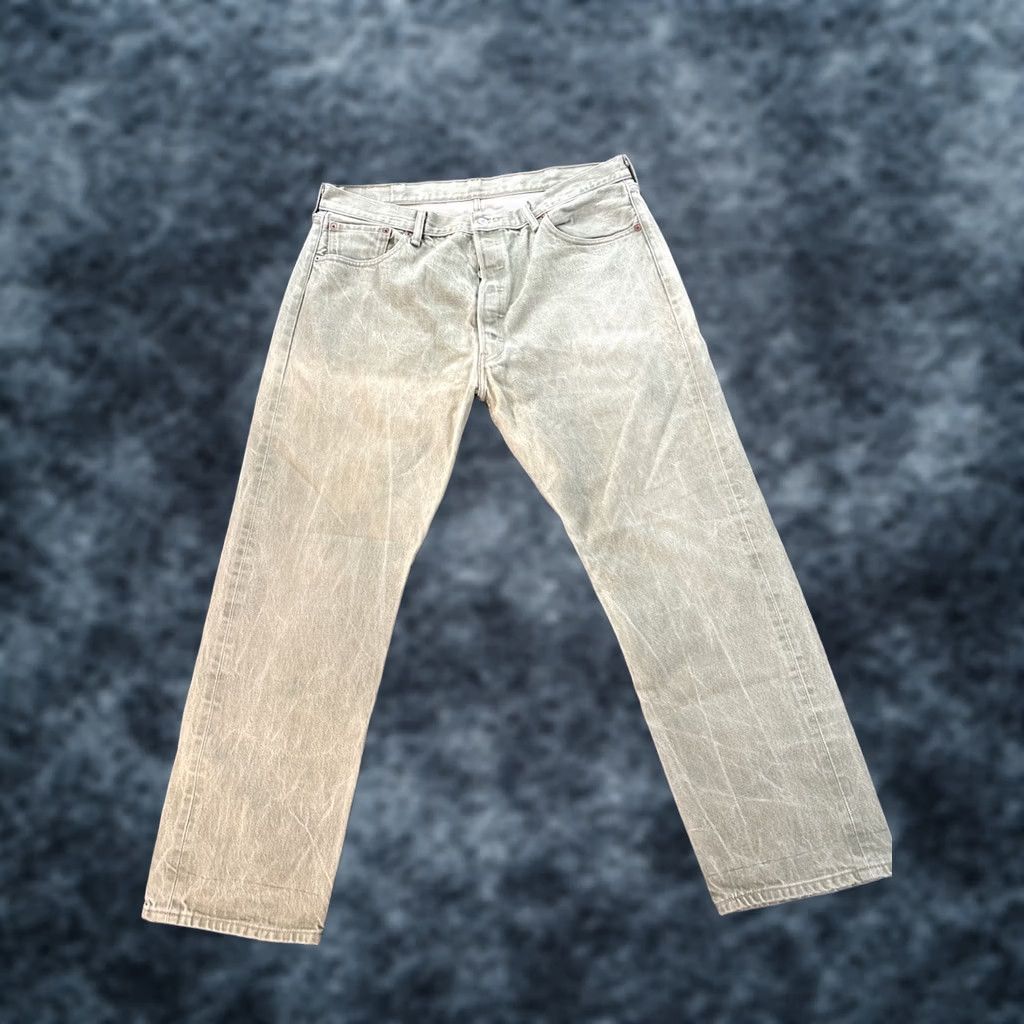 Levi's VINTAGE Levi's 501 Jeans Jeans Men 38x29 Beige Cotton 501 Series Straight Button Fly Denim 90s Cowboy USA Mens Size US 38 / EU 54 - 1 Thumbnail