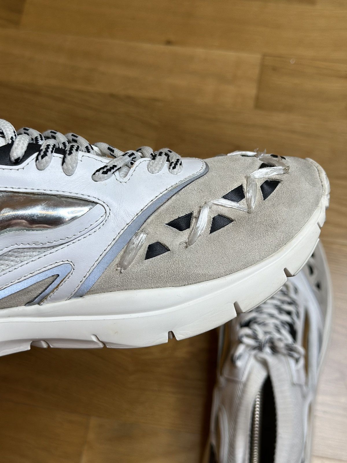 Valentino Vintage Valentino Garavani Reflex Sneakers Hi Top size 45 Size US 12 / EU 45 - 6 Thumbnail