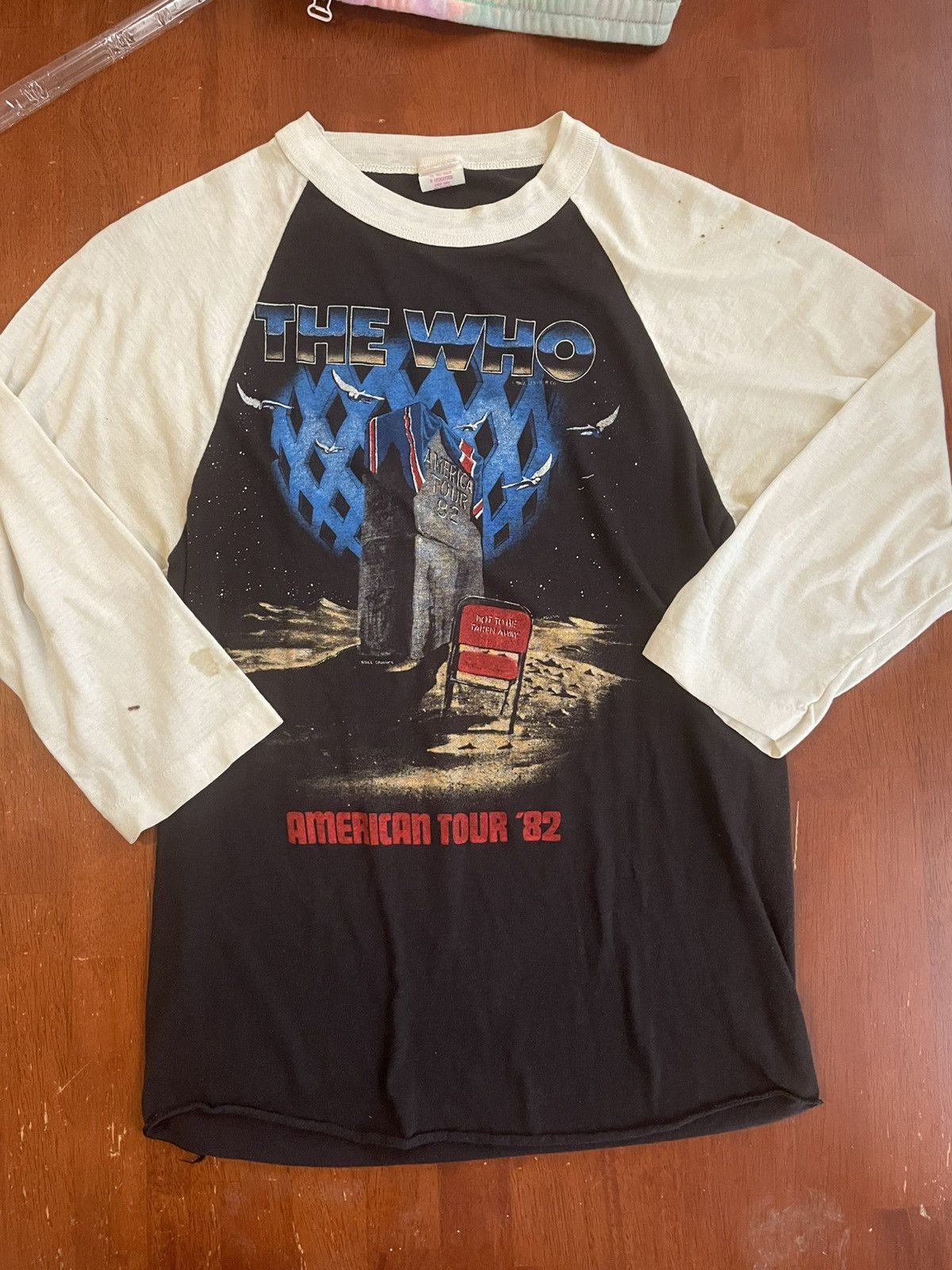 Anvil Vtg The Who 1982 North America Ragland Style Tour Tee Size M Size US M / EU 48-50 / 2 - 1 Thumbnail