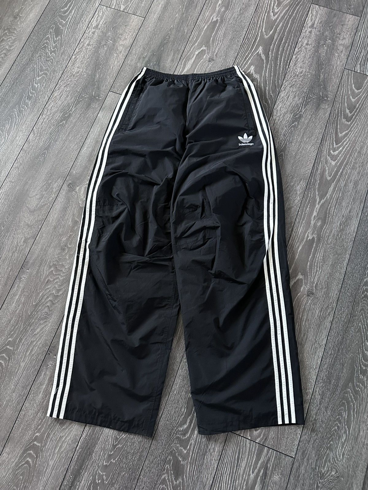 パンツ adidas BALENCIAGA track pants Balenciaga x Adidas Track Pants | Nike - SLN Official