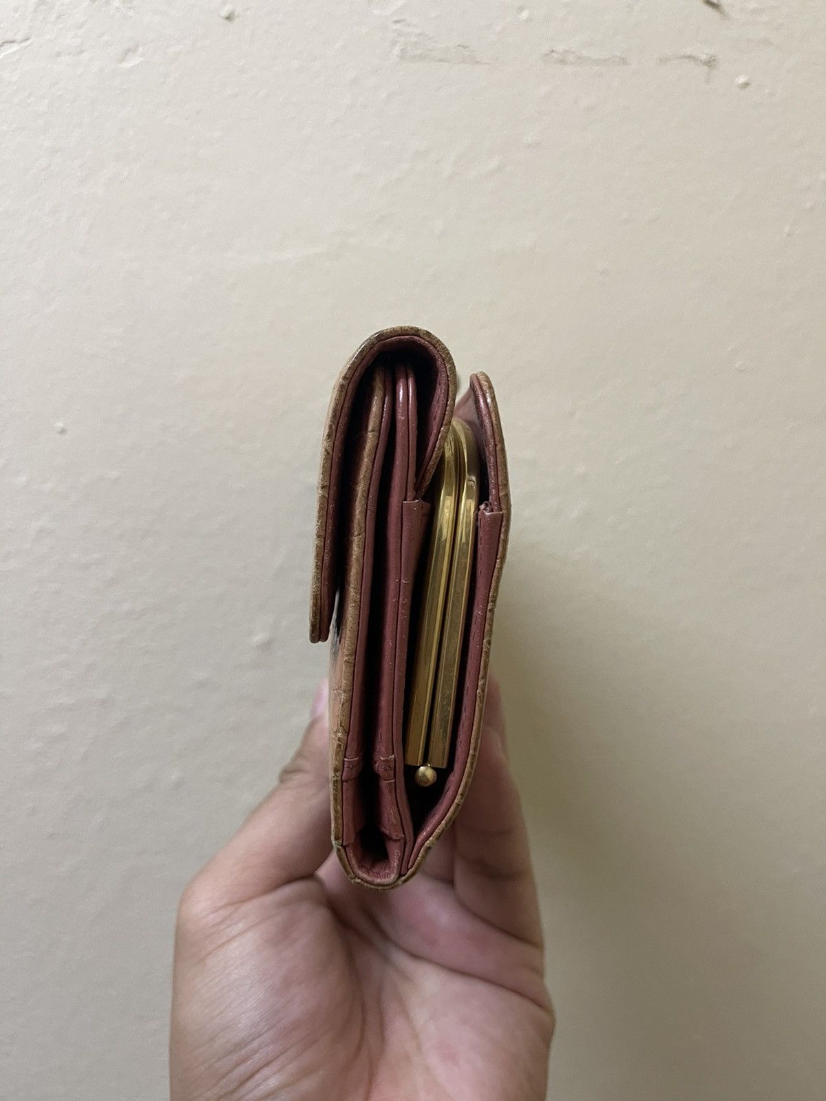 Miu Miu NEED GONE ASAP ‼️ Miu Miu Clutch Bag Size ONE SIZE - 4 Thumbnail