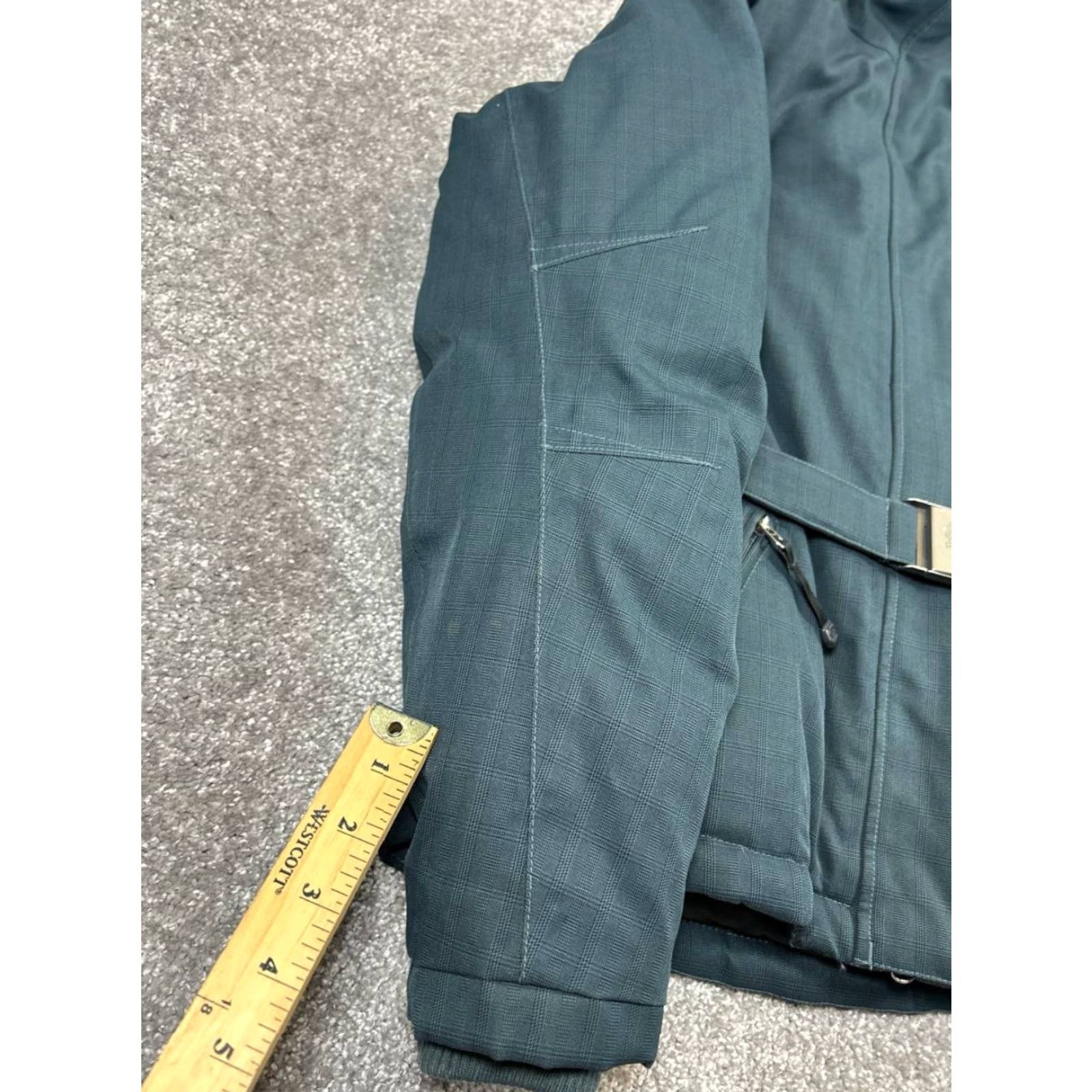 The North Face Vtg The North Face Hyvent Jacket Womens Small Blue Down Insulated Belted Puffer Jacket Regular Womens Size S Blue Outdoor Coat Size S / US 4 / IT 40 - 7 Thumbnail