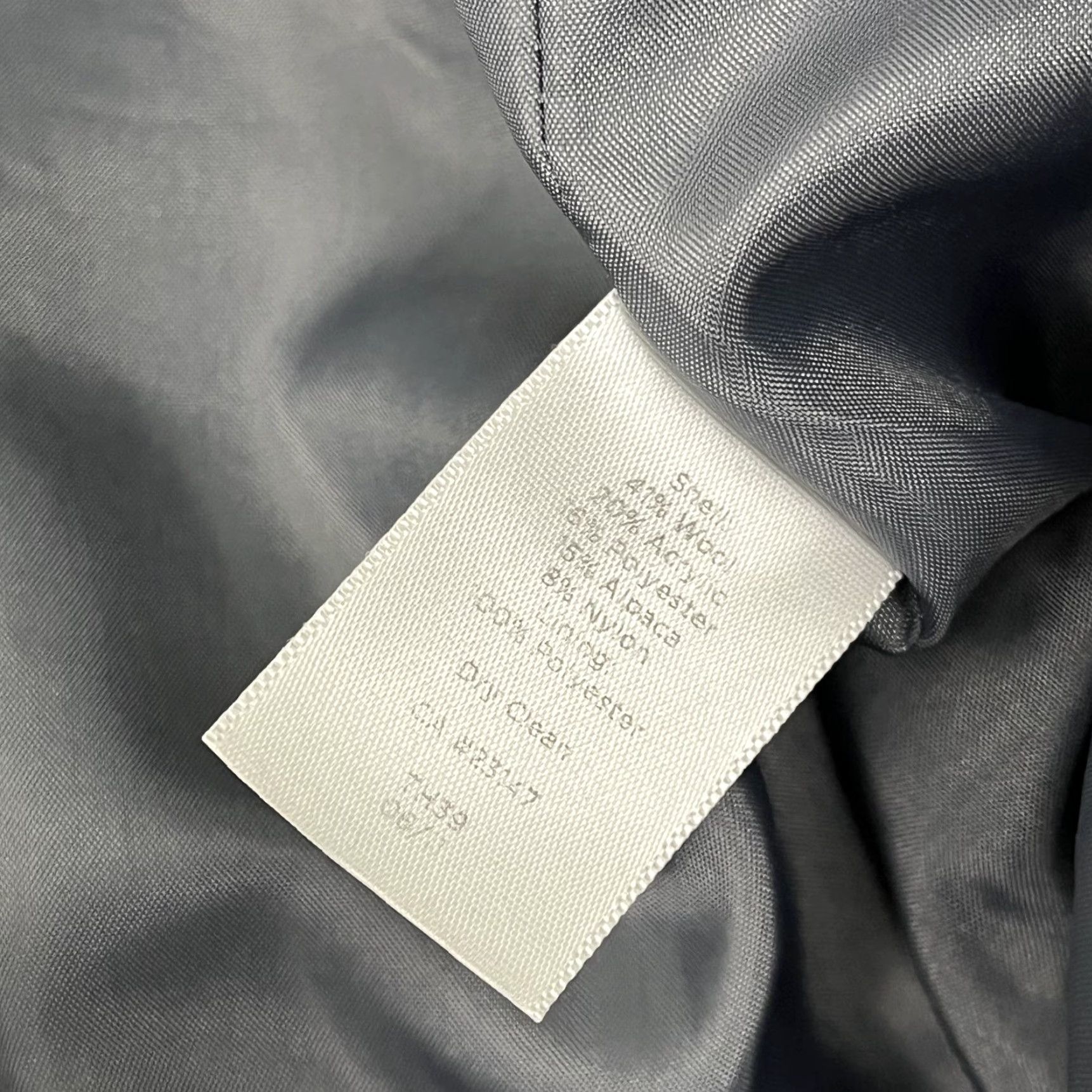 Talbots **Talbots Women's Gray Wool Alpaca Blazer Jacket Size 4 Classic** User: **Talbots Women's Gray Wool Blazer Jacket Size 4 Classic** Size S / US 4 / IT 40 - 3 Thumbnail
