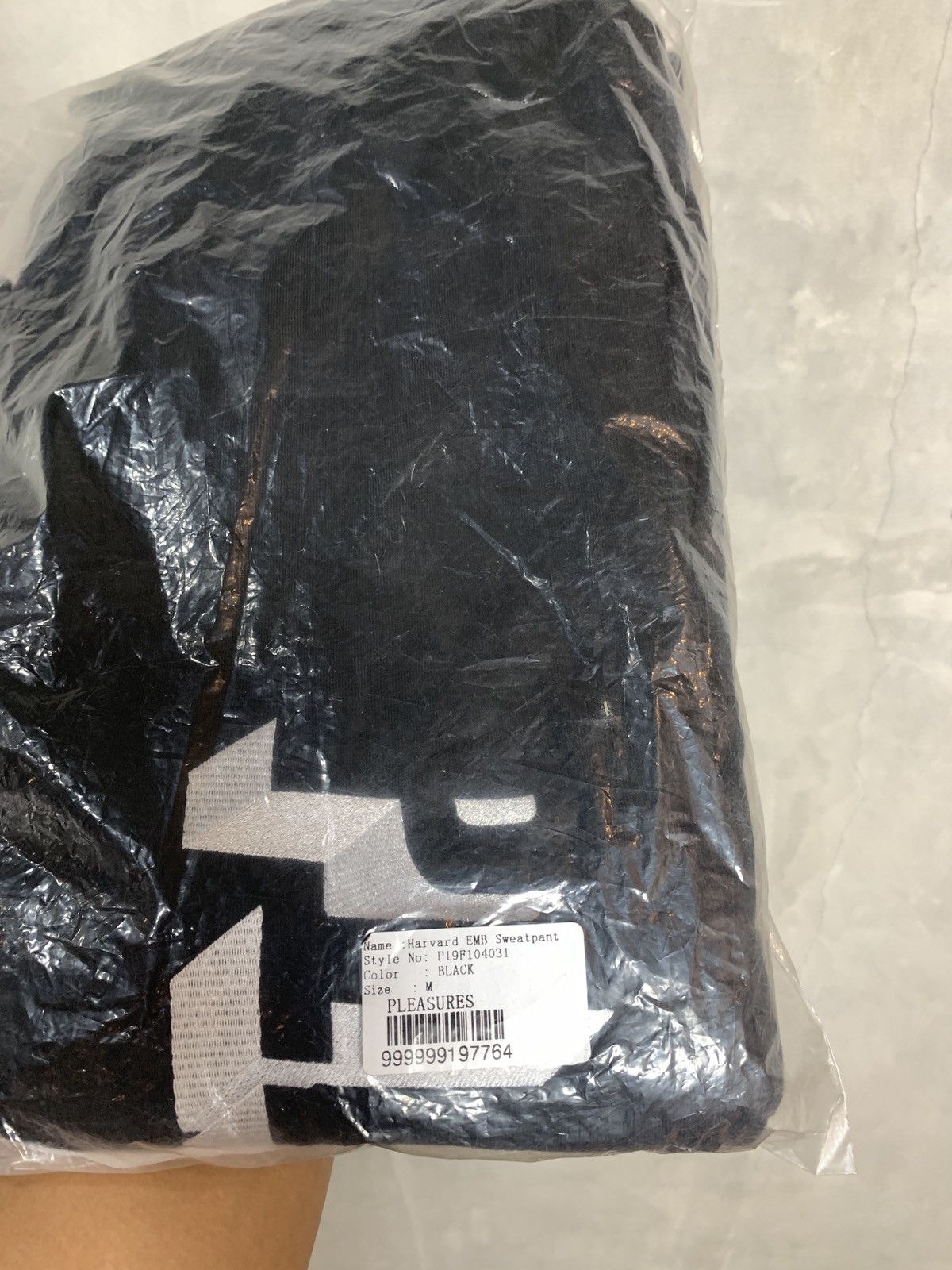 Pleasures Pleasures Harvard Sweatpants Size US 31 - 9 Thumbnail