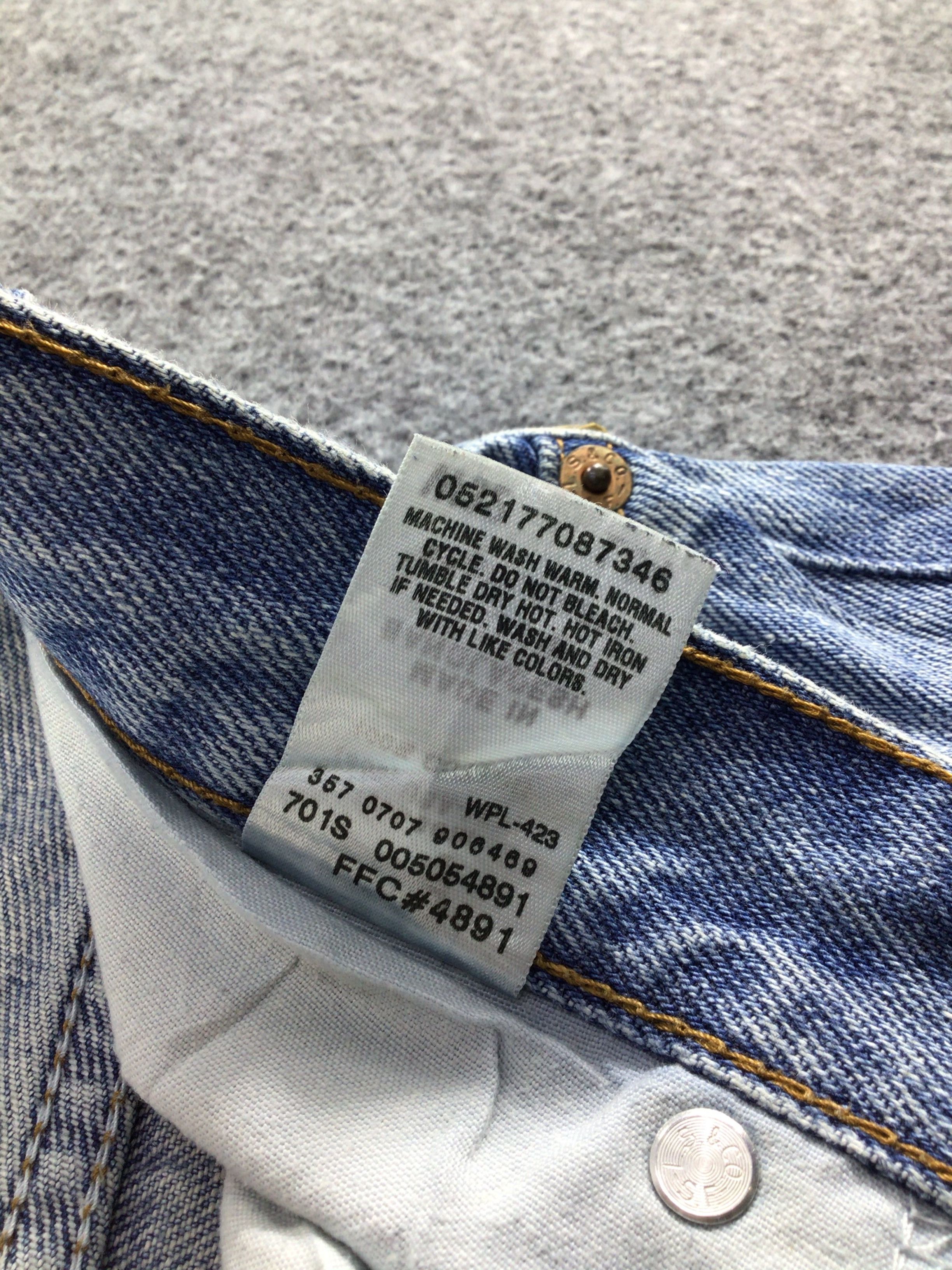 Levi's Vintage Levis 505 Jeans-J631 Size US 33 - 10 Thumbnail