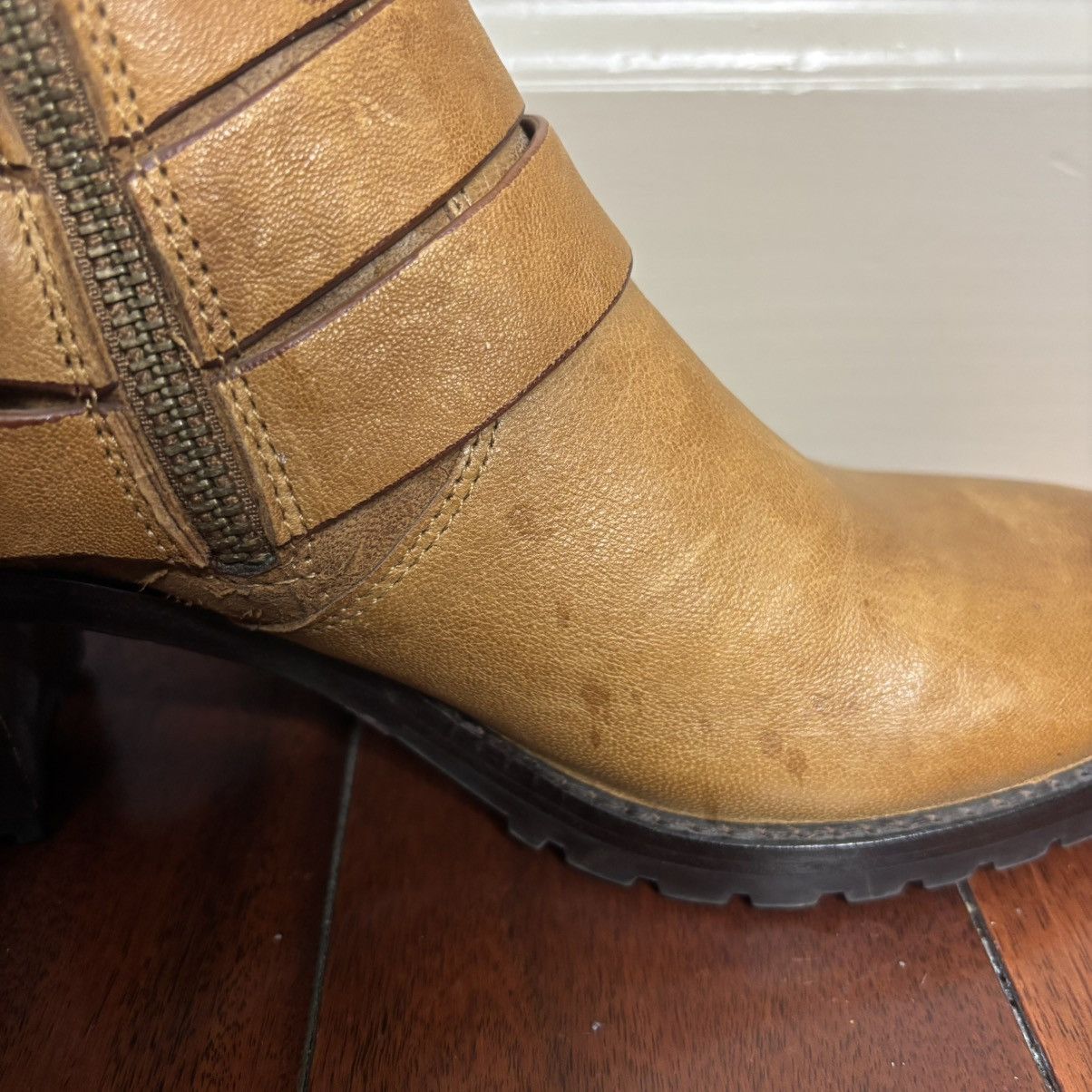 Trask H.S. Trask 7M Leather Mallory Boot Block Heel Ankle Booties Size US 7 / IT 37 - 9 Thumbnail